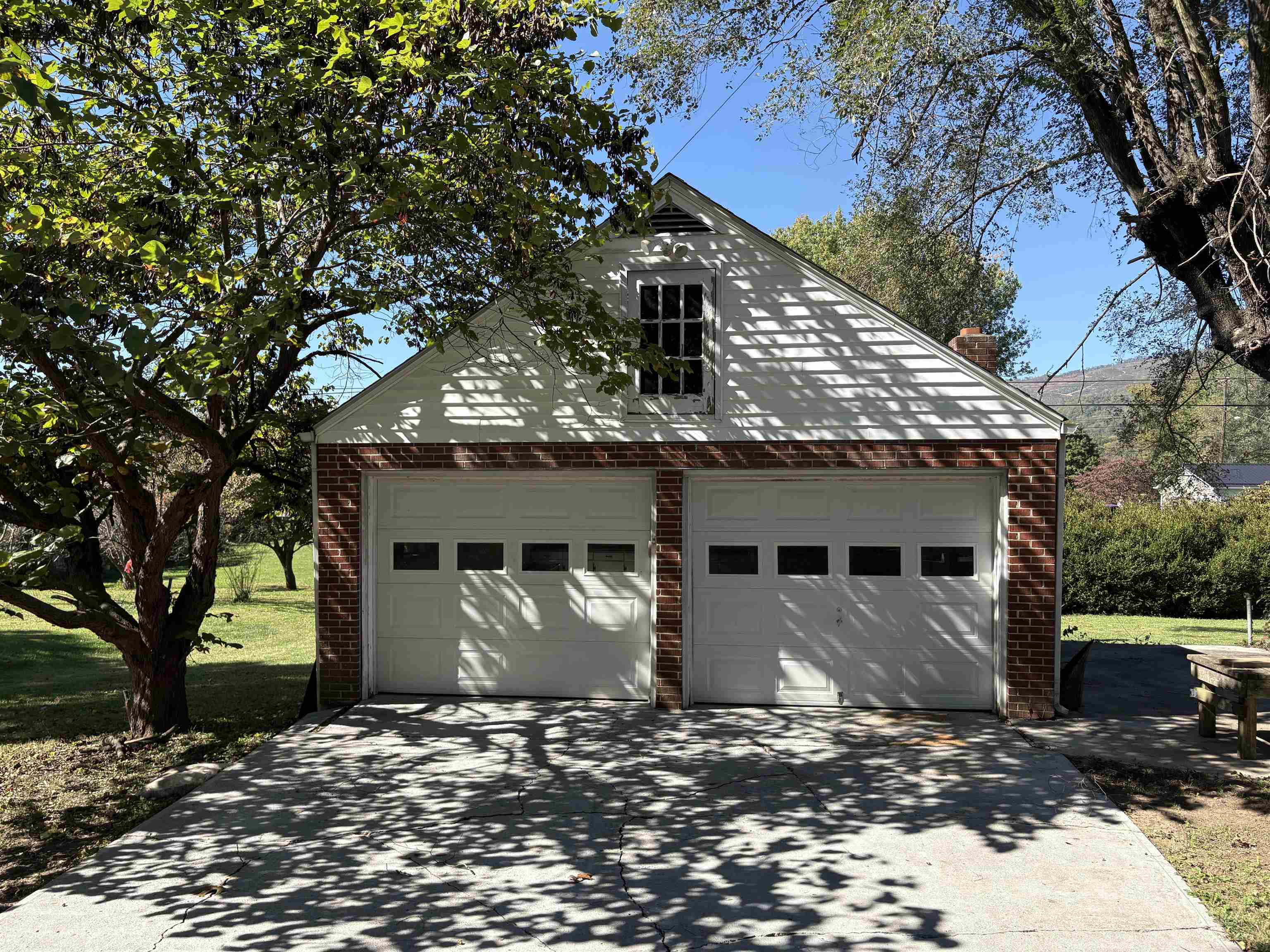 127 Roberta Street Narrows VA 24124