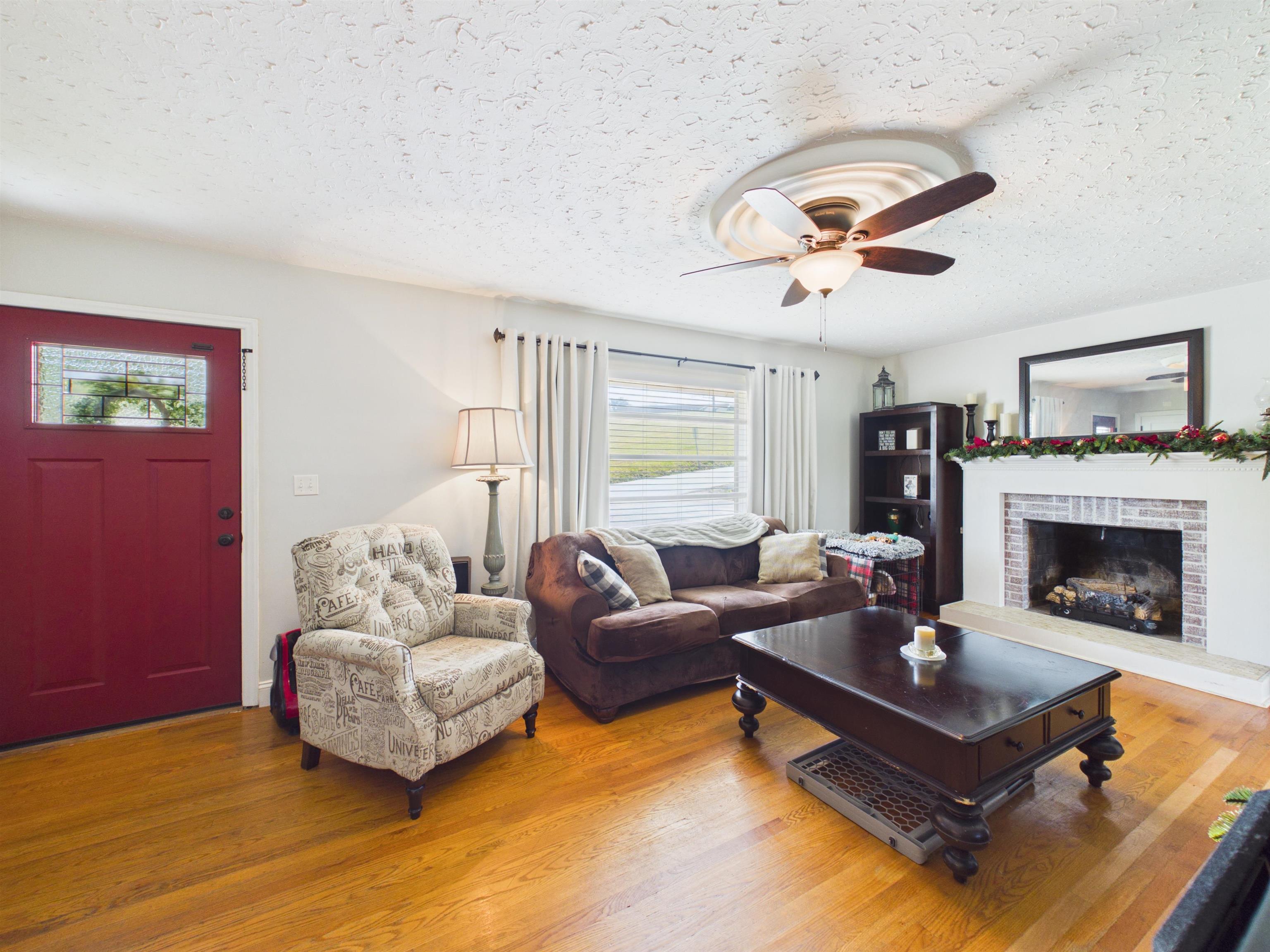 85 Wades Lane Christiansburg VA 24073