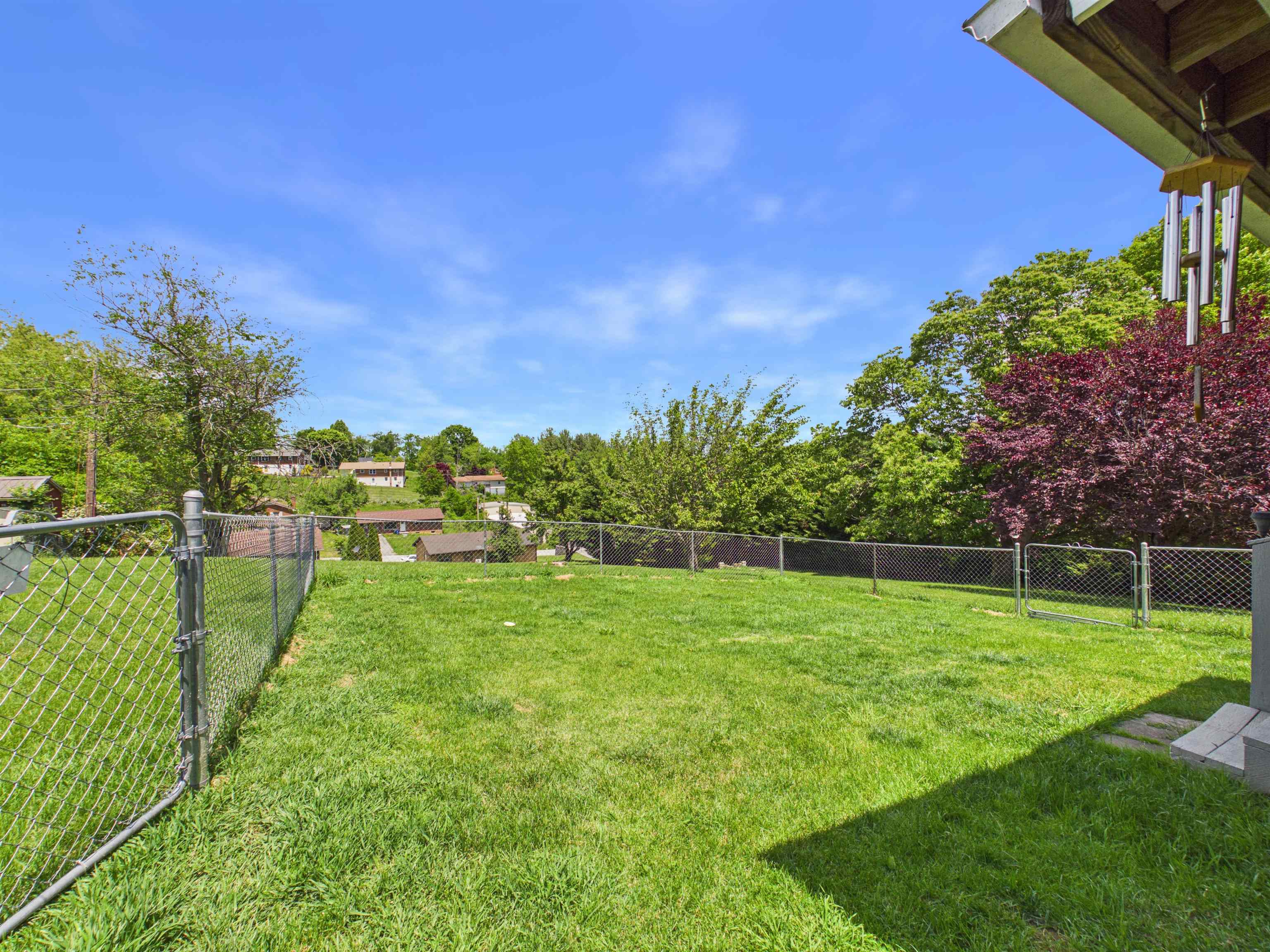85 Wades Lane Christiansburg VA 24073
