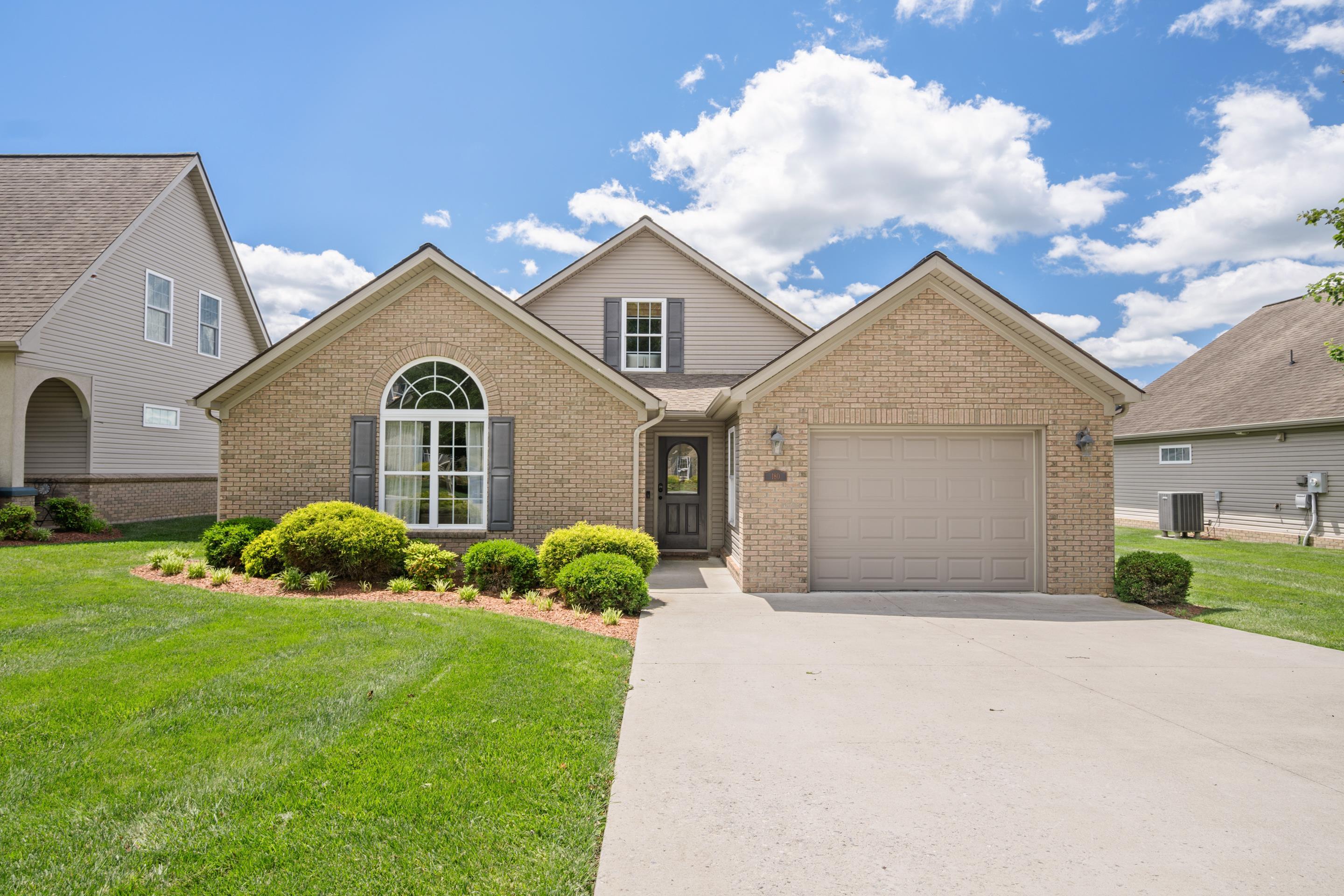 180 Alexa Lane Christiansburg VA 24073