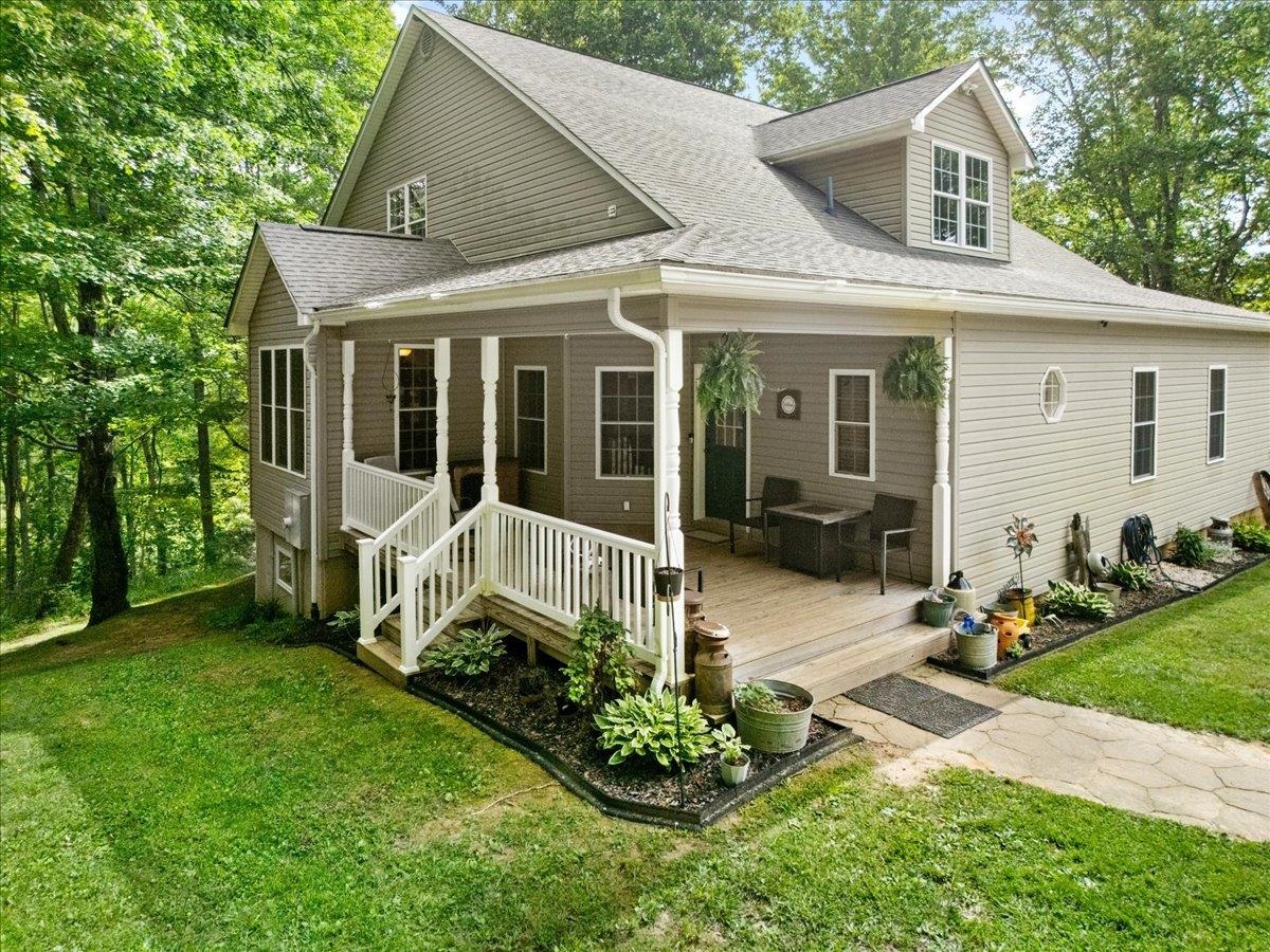 674 Wild Cherry Road NE Pilot VA 24138