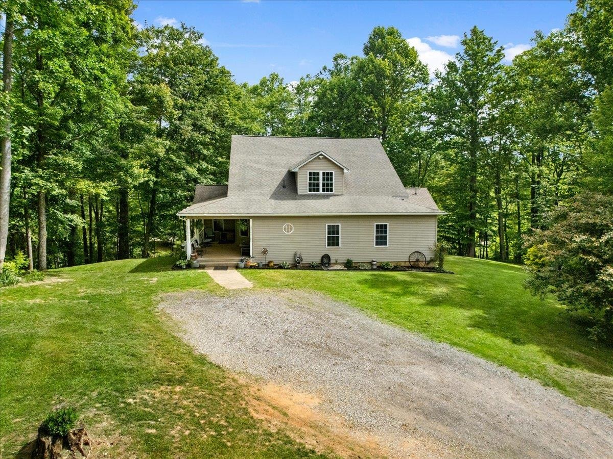 674 Wild Cherry Road NE Pilot VA 24138