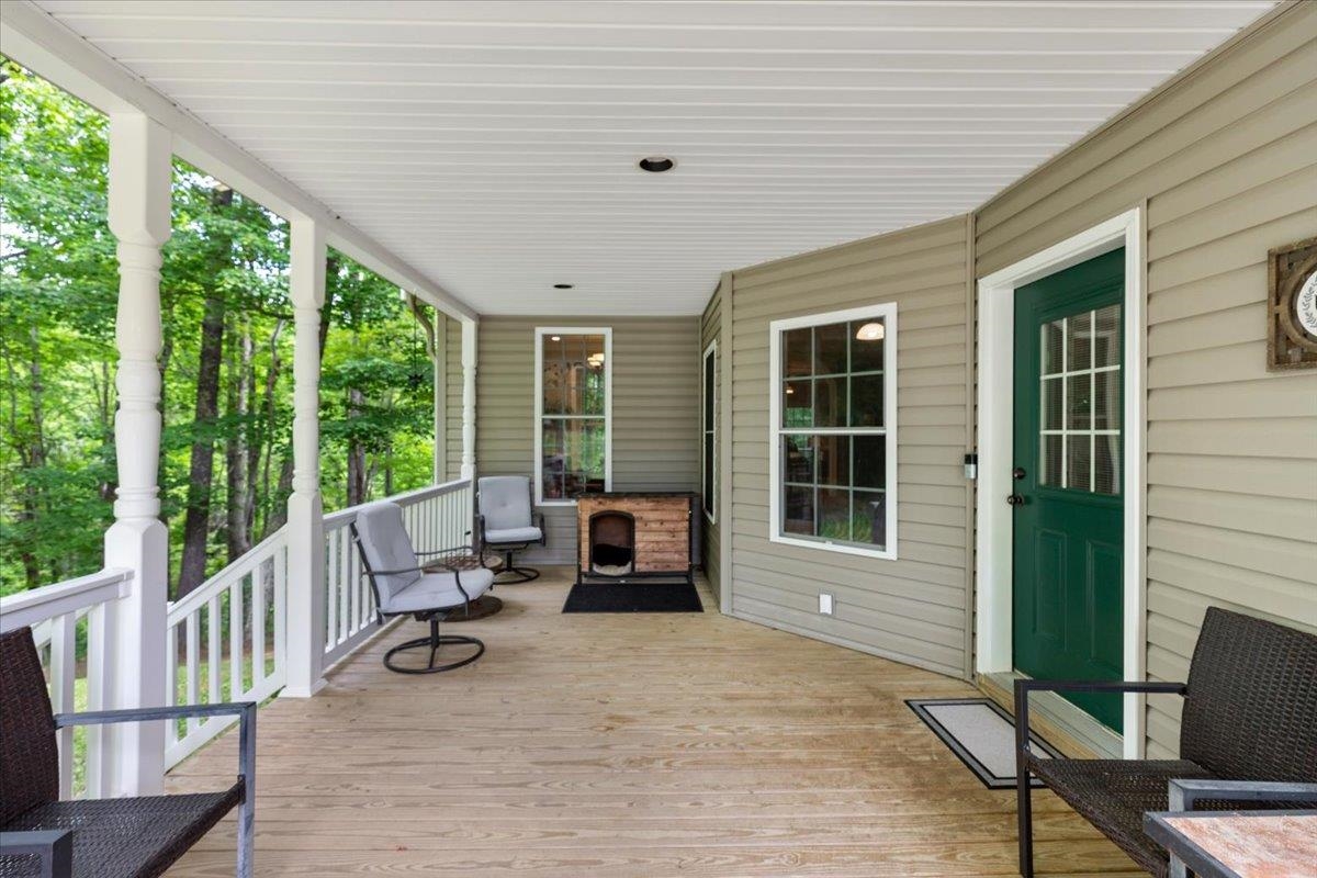 674 Wild Cherry Road NE Pilot VA 24138