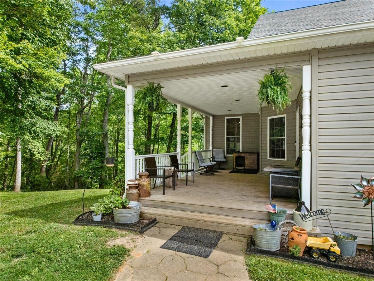 674 Wild Cherry Road NE Pilot VA 24138