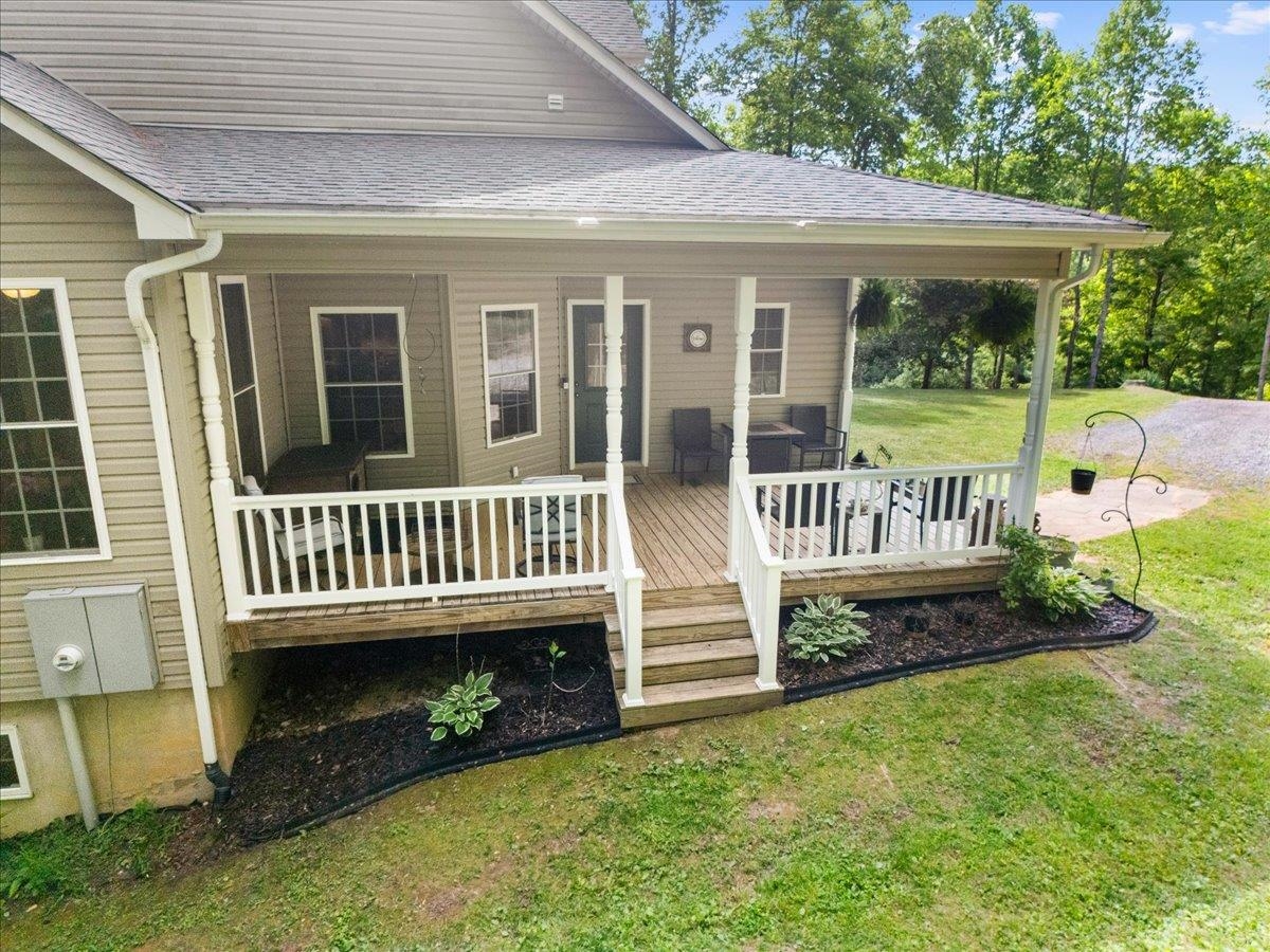 674 Wild Cherry Road NE Pilot VA 24138