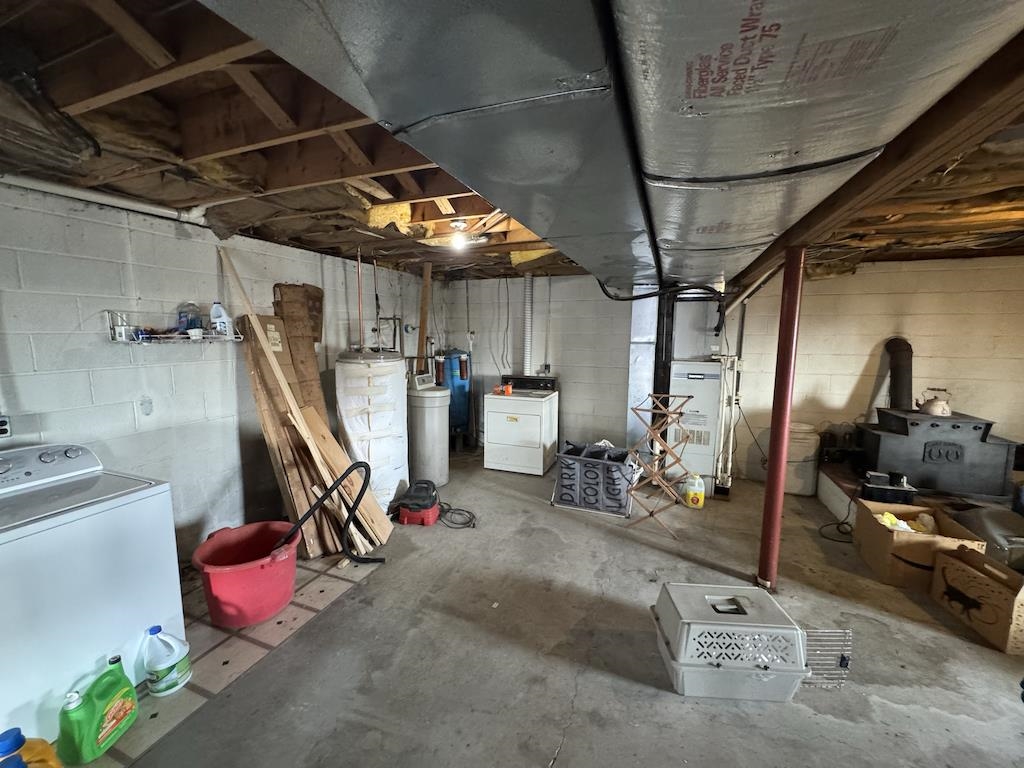 1212 Eagle View Drive NE Pilot VA 24138