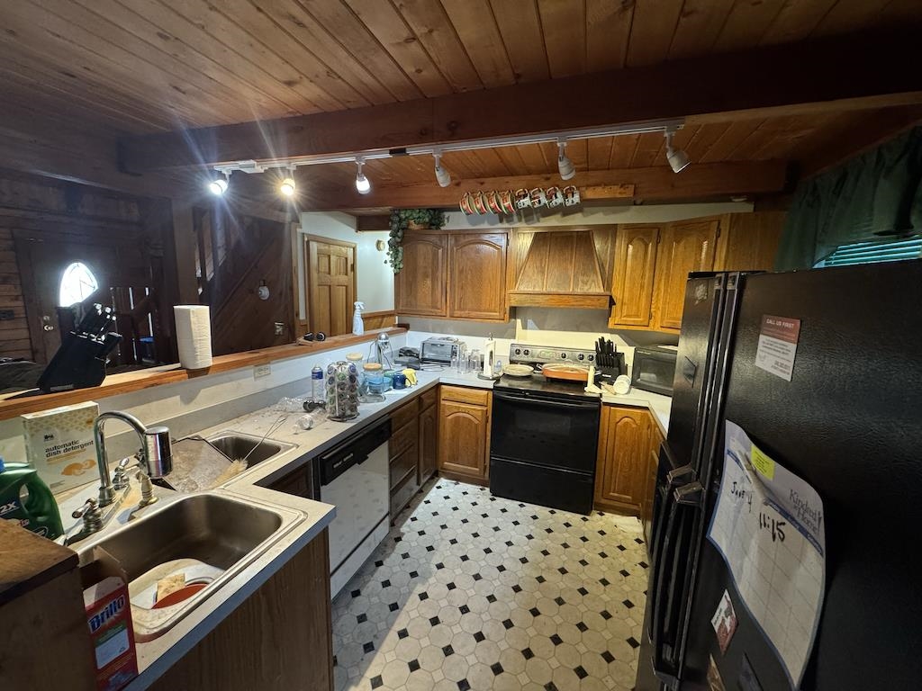 1212 Eagle View Drive NE Pilot VA 24138