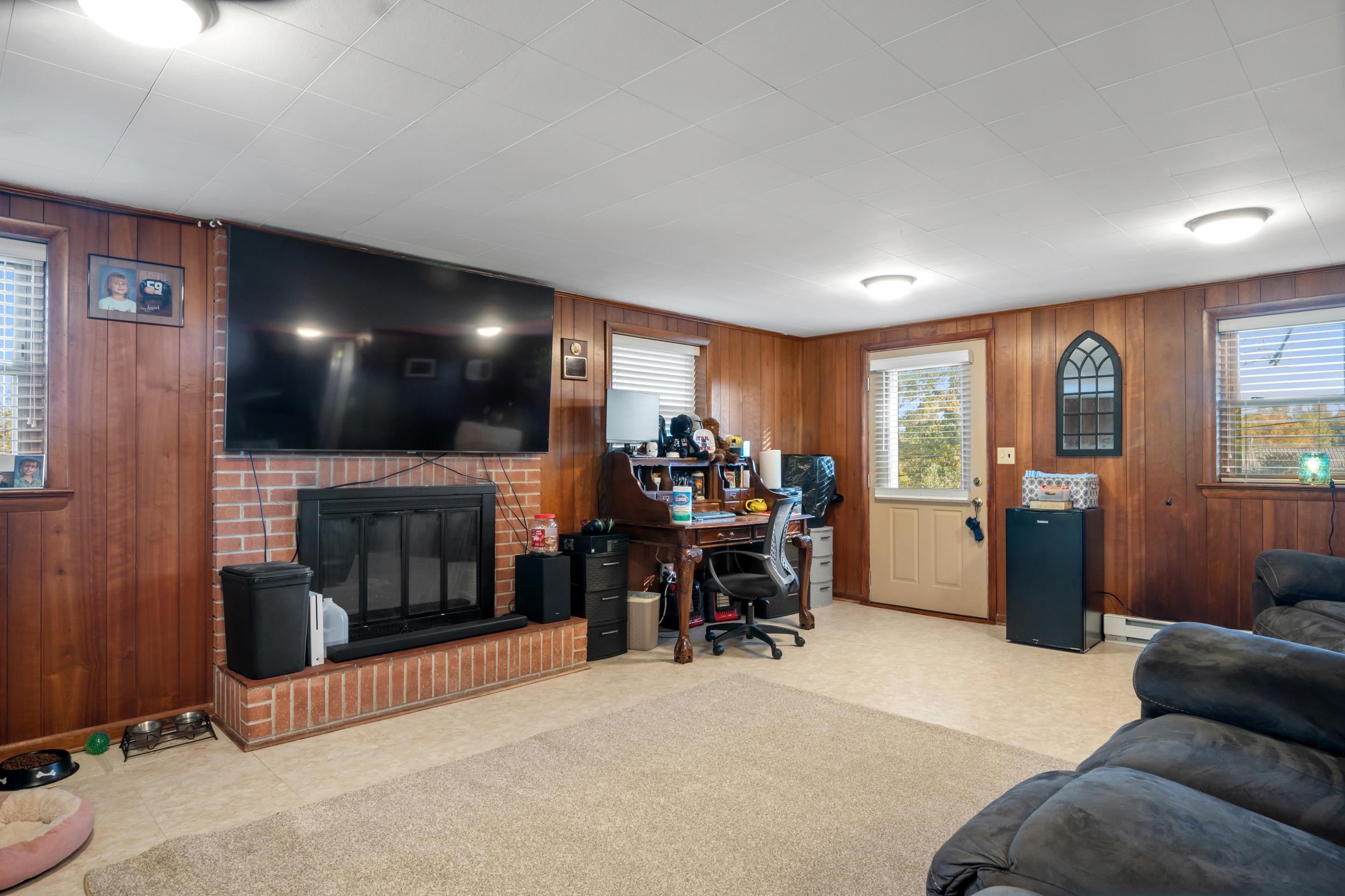 85 Alta Court Christiansburg VA 24073