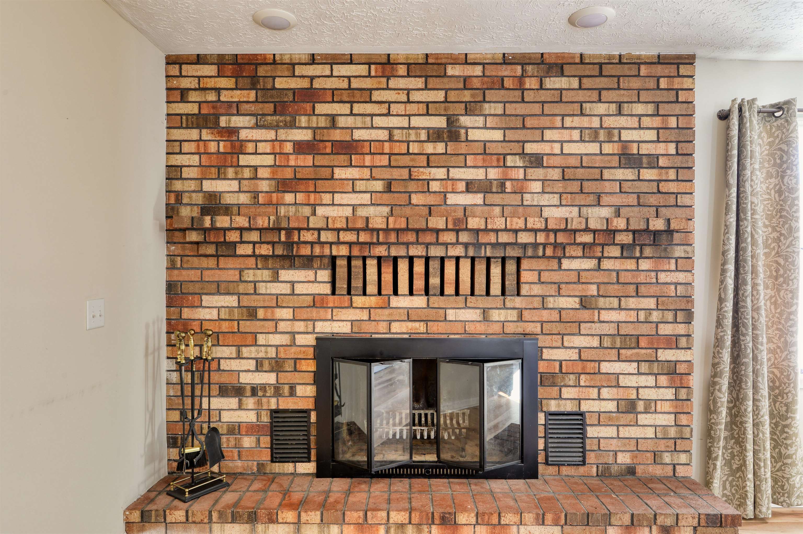 5491 Mccoy Road Blacksburg VA 24060