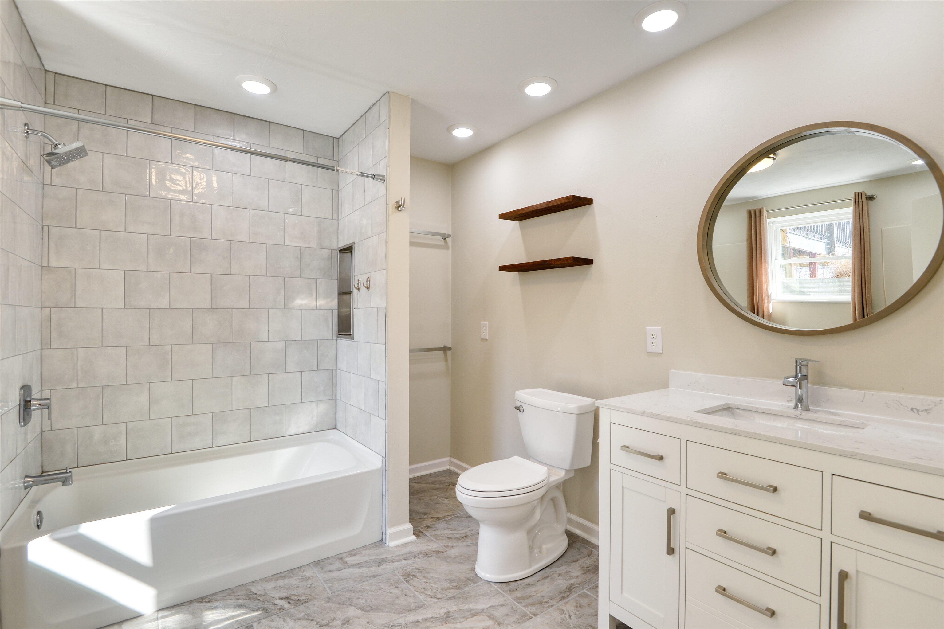 5491 Mccoy Road Blacksburg VA 24060