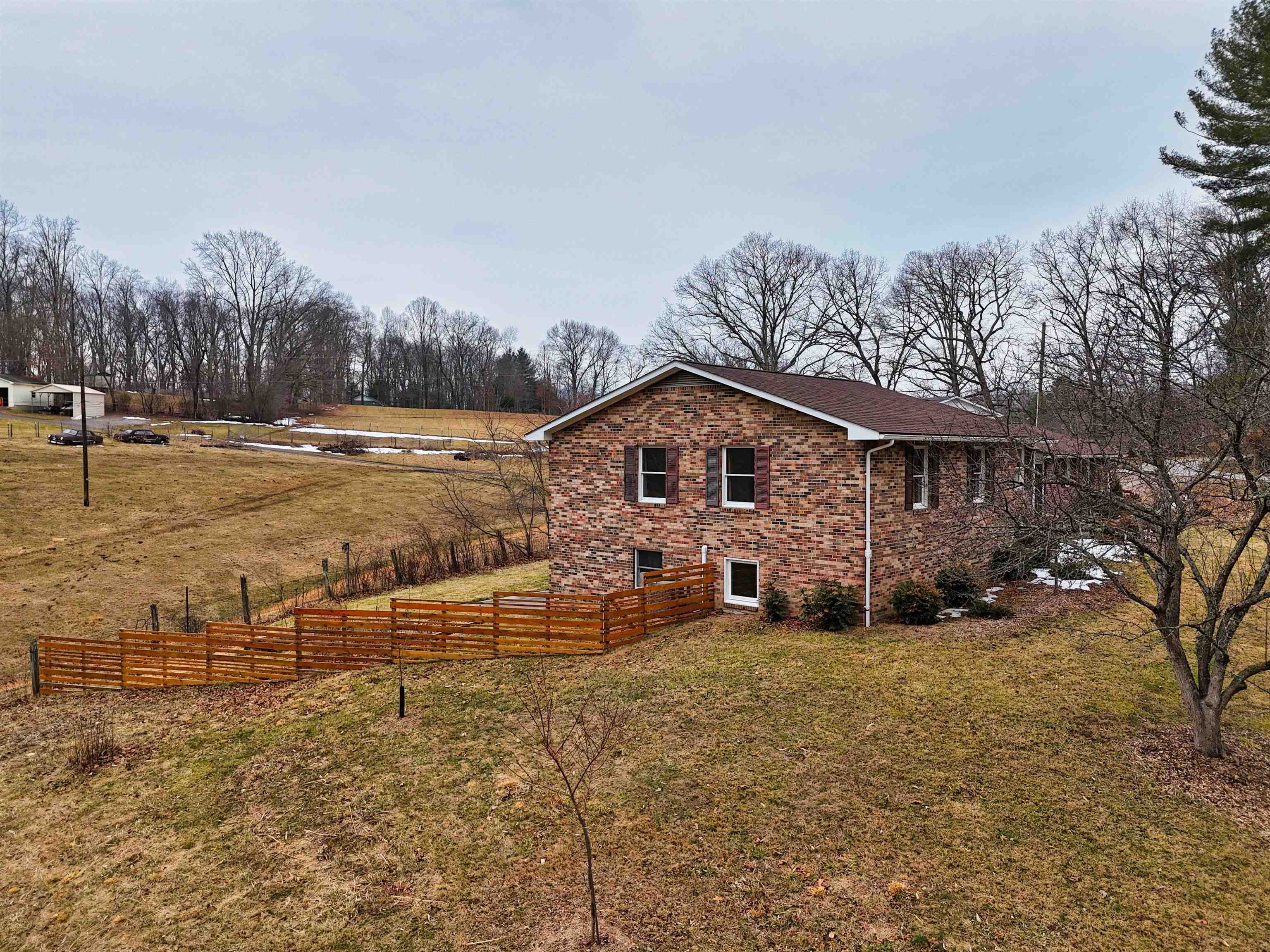 5491 Mccoy Road Blacksburg VA 24060