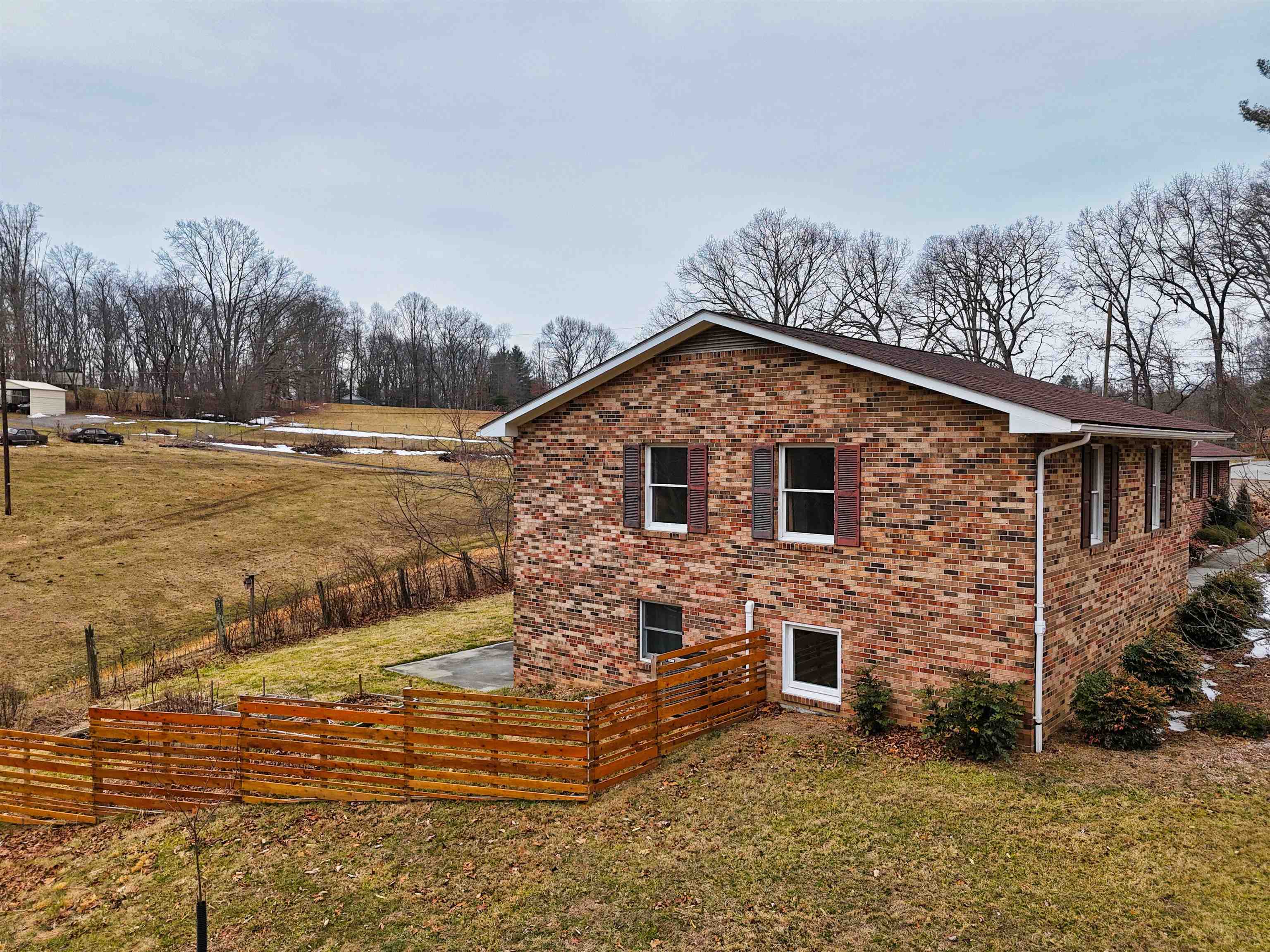 5491 Mccoy Road Blacksburg VA 24060