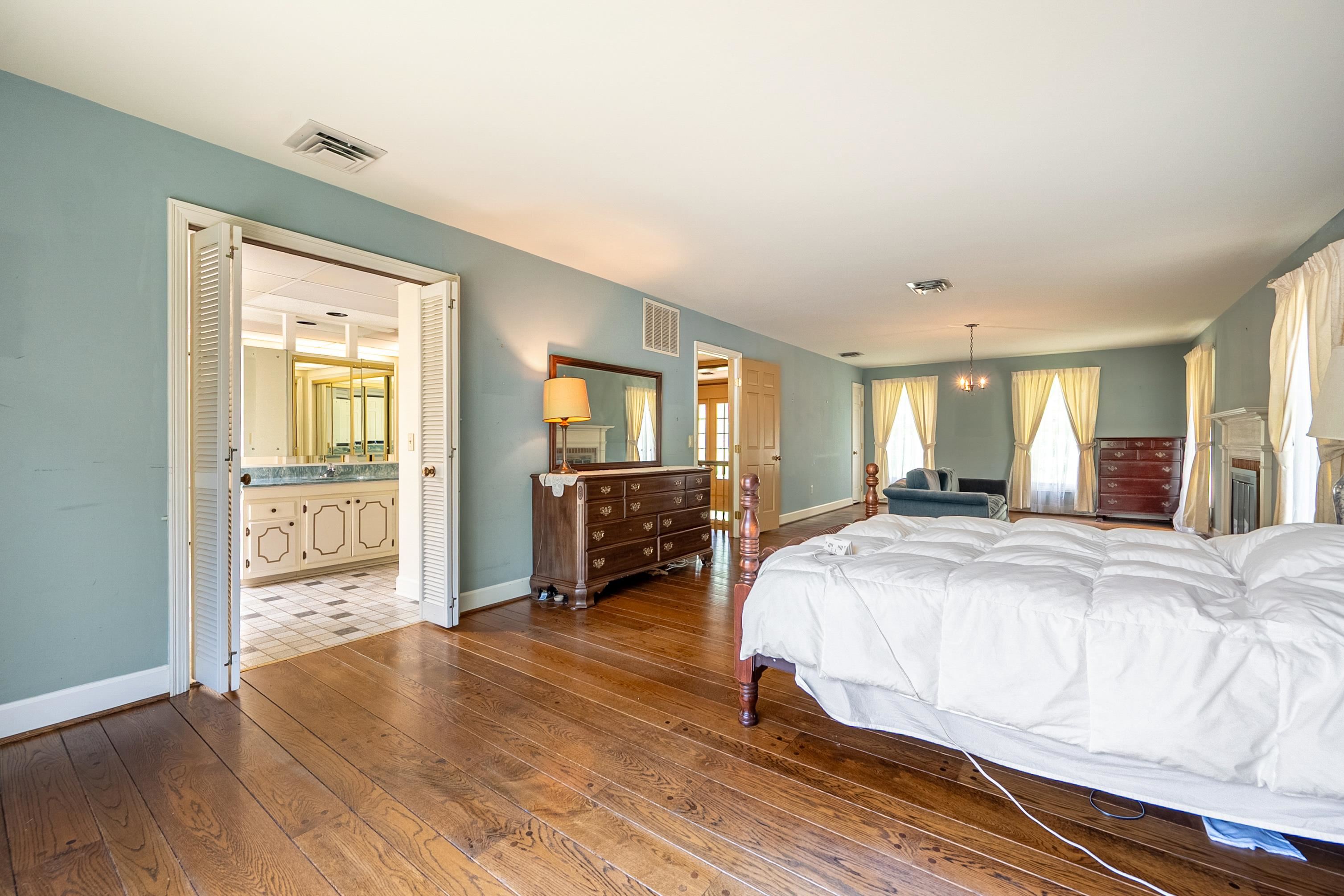 2232 Woodland Hills Drive Blacksburg VA 24060