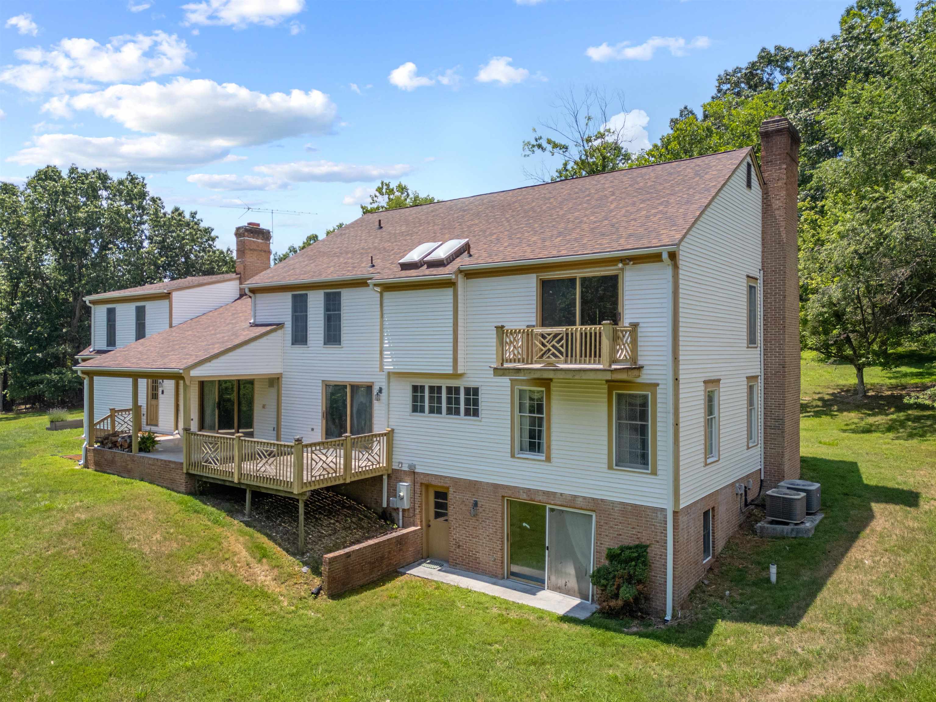 2232 Woodland Hills Drive Blacksburg VA 24060