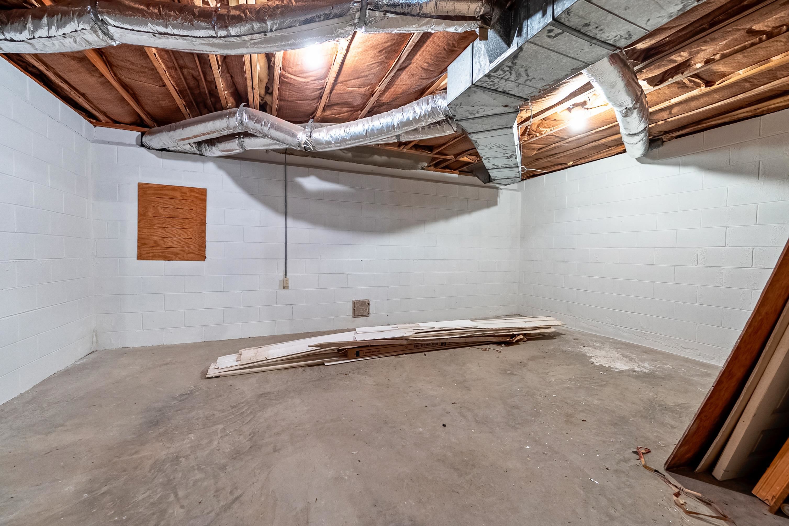 2232 Woodland Hills Drive Blacksburg VA 24060