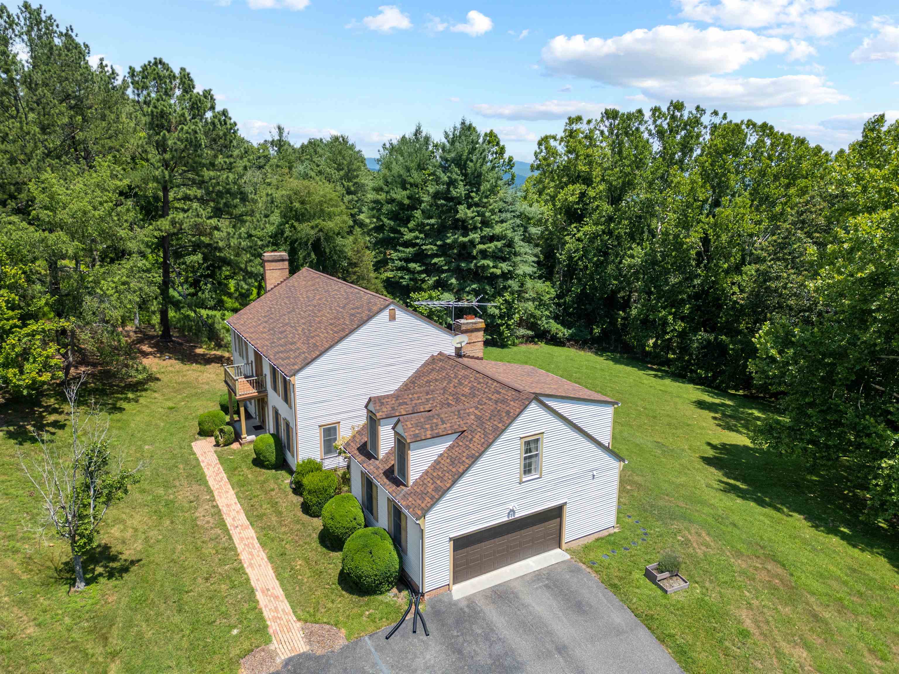 2232 Woodland Hills Drive Blacksburg VA 24060