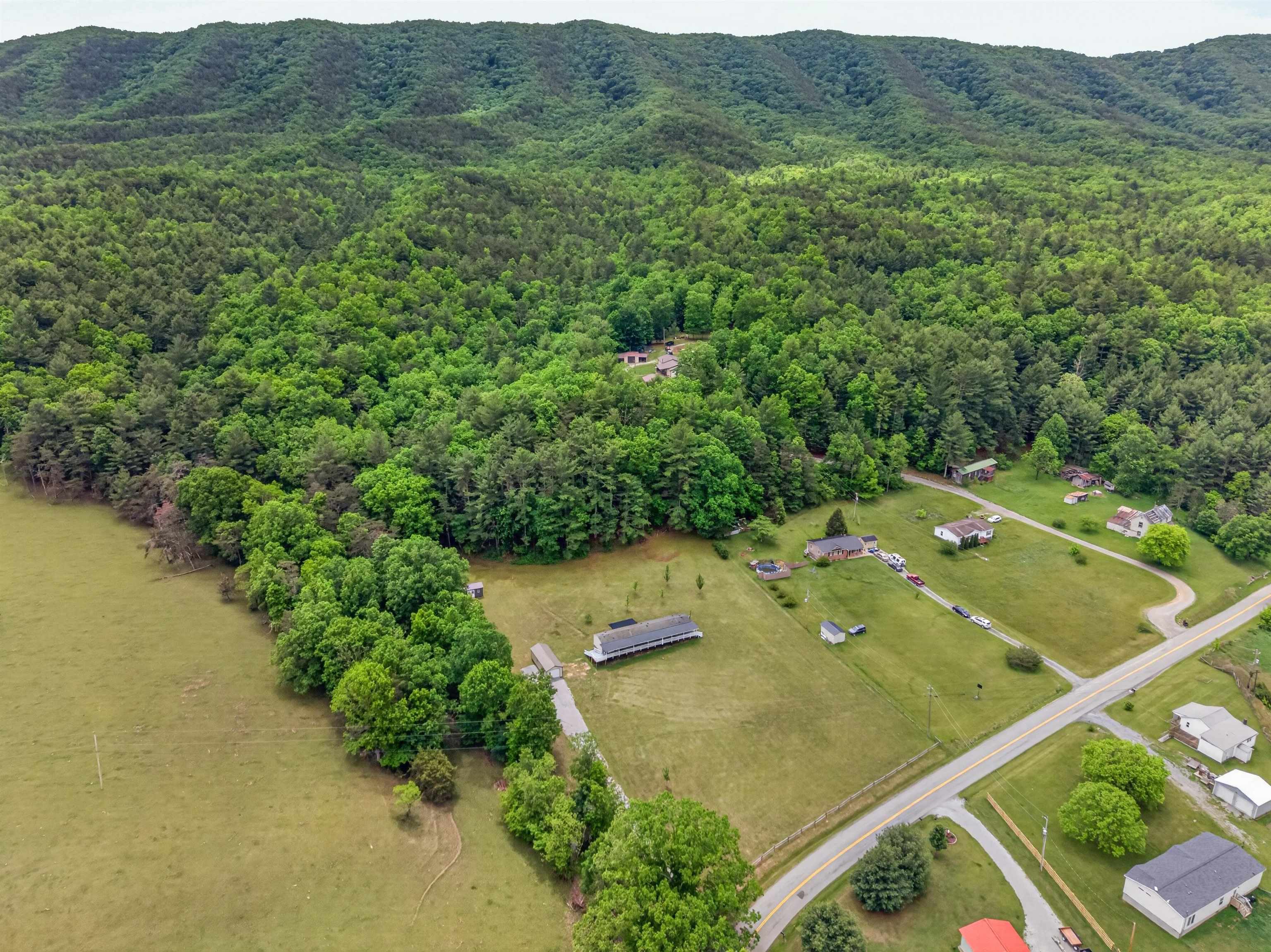 12222 Little Creek Highway Dublin VA 24084