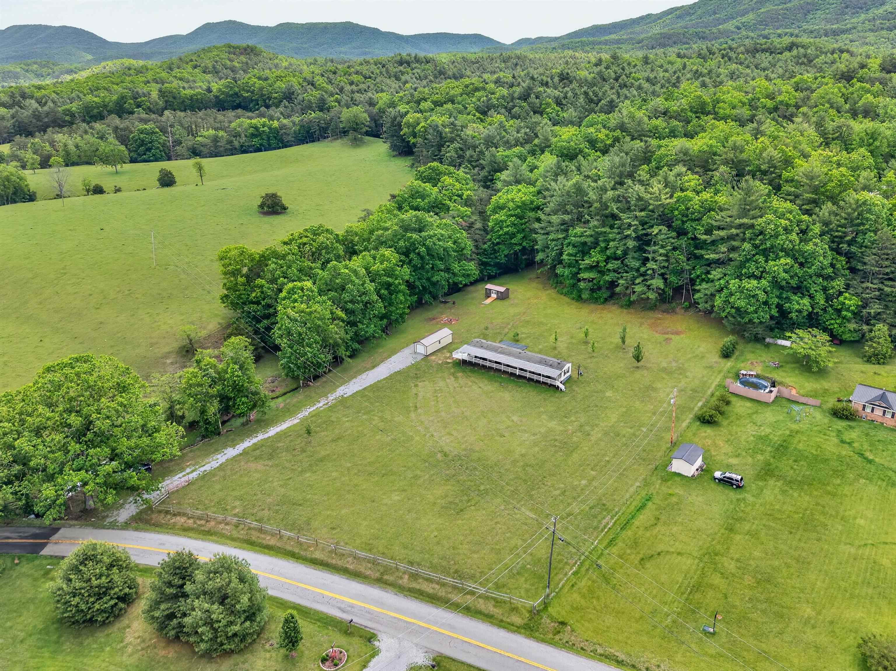 12222 Little Creek Highway Dublin VA 24084