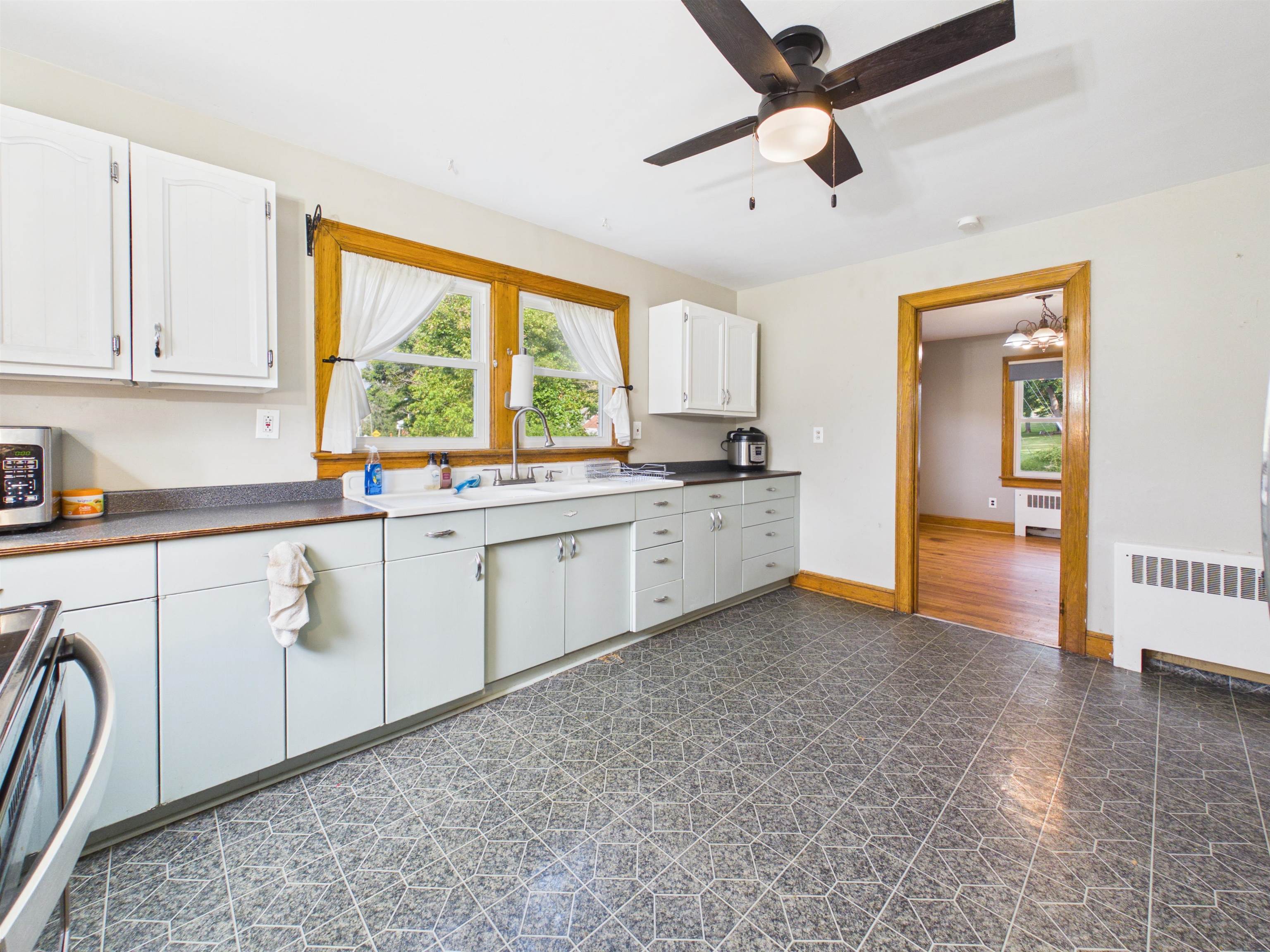 105 Washington Street Pembroke VA 24136