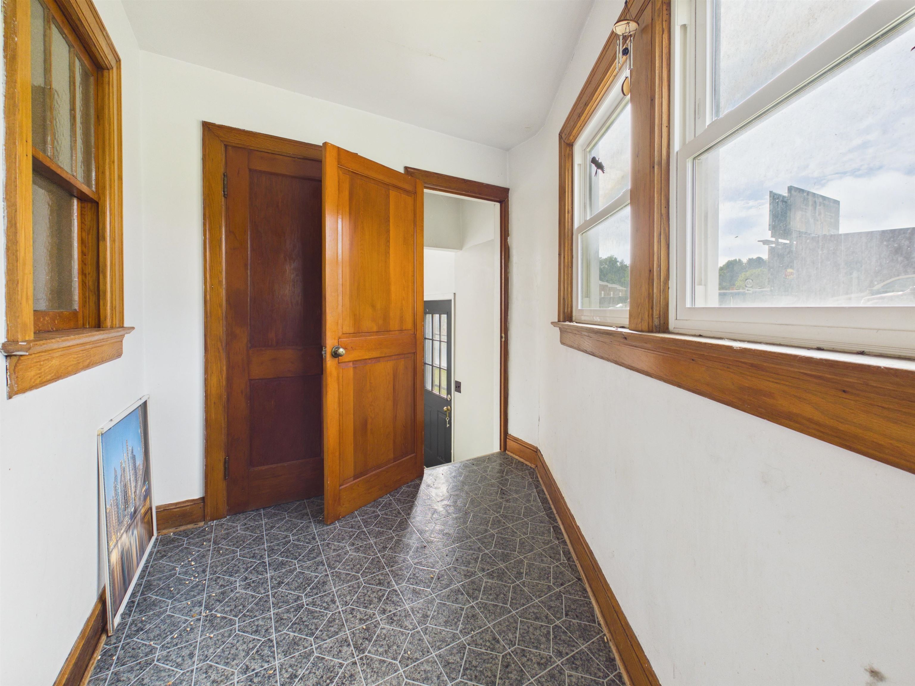 105 Washington Street Pembroke VA 24136