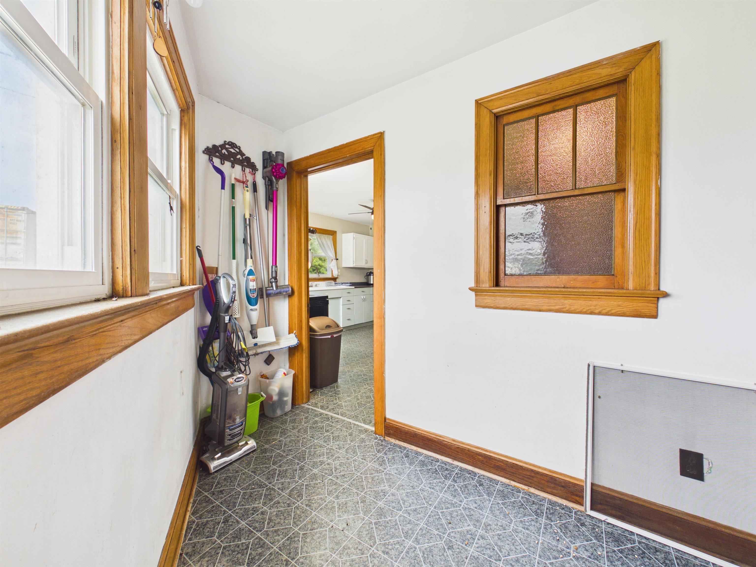 105 Washington Street Pembroke VA 24136