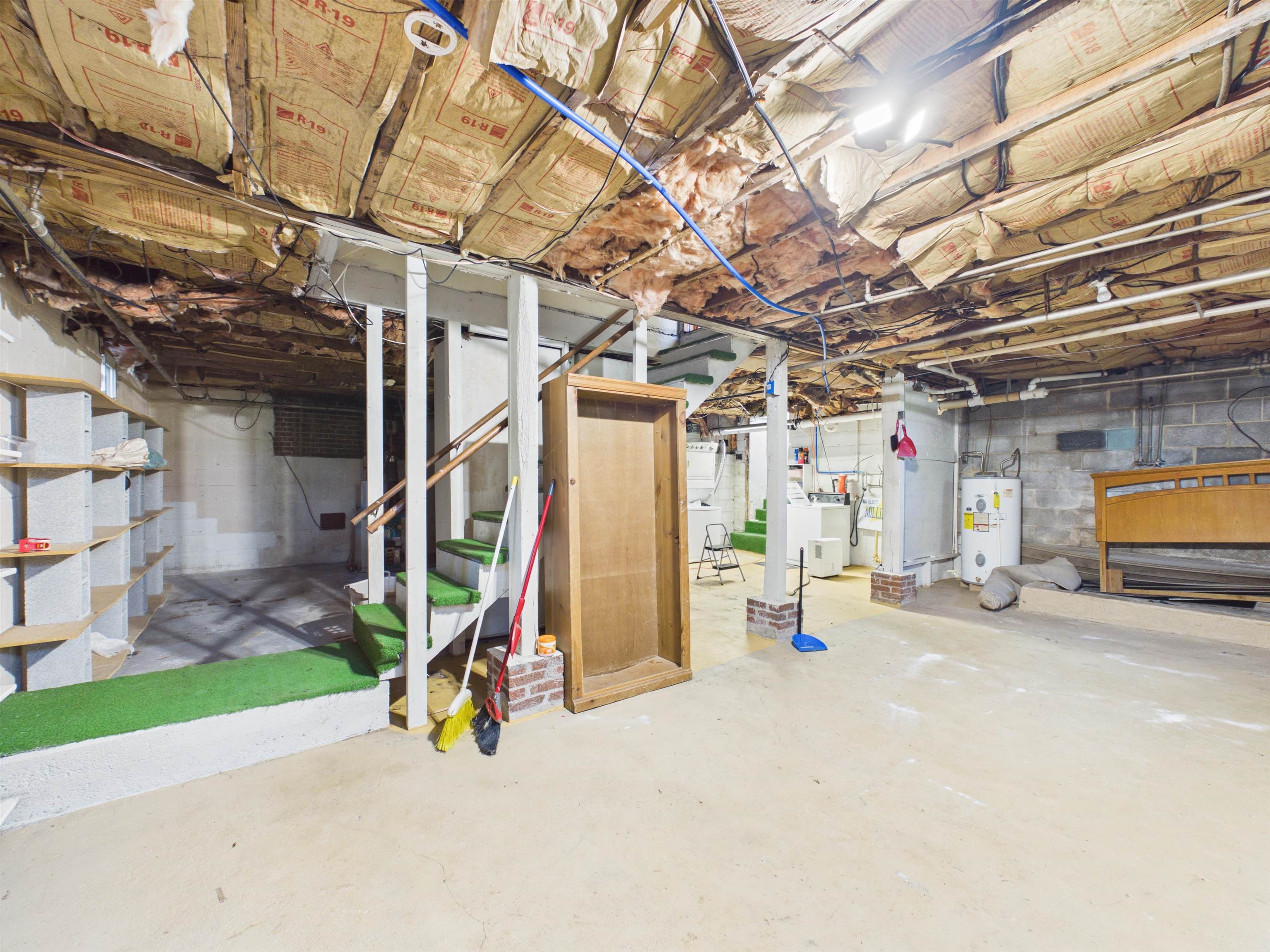 105 Washington Street Pembroke VA 24136