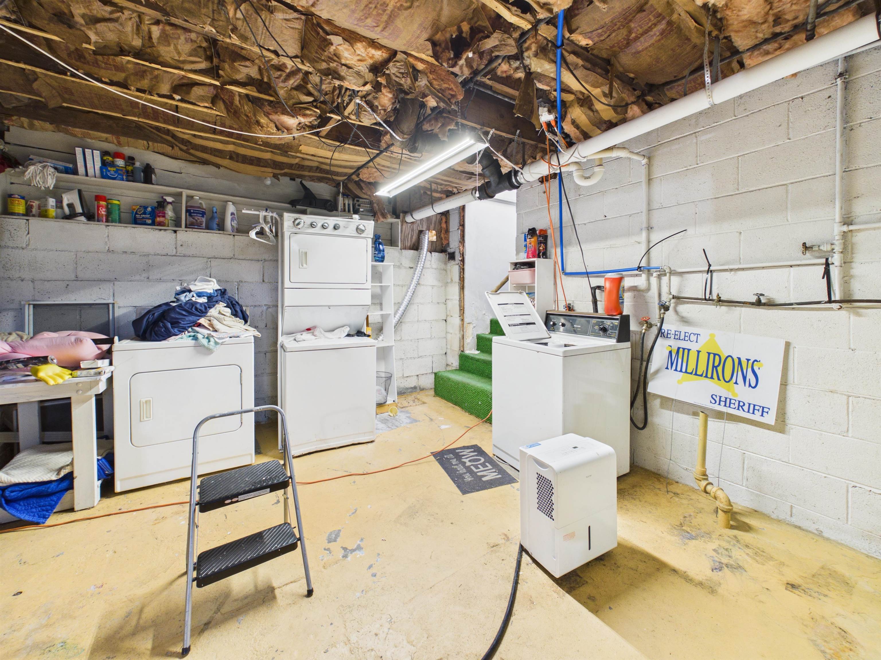 105 Washington Street Pembroke VA 24136
