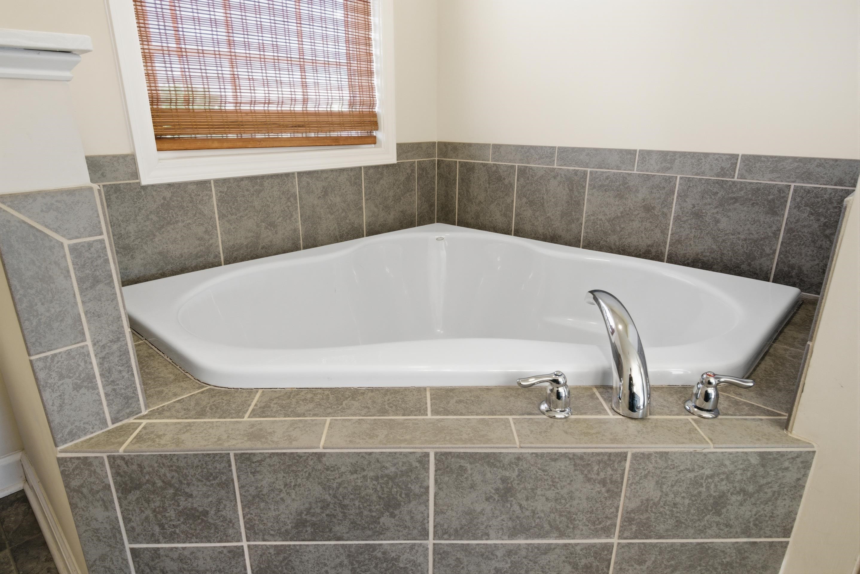625 Dewdrop Lane Christiansburg VA 24073