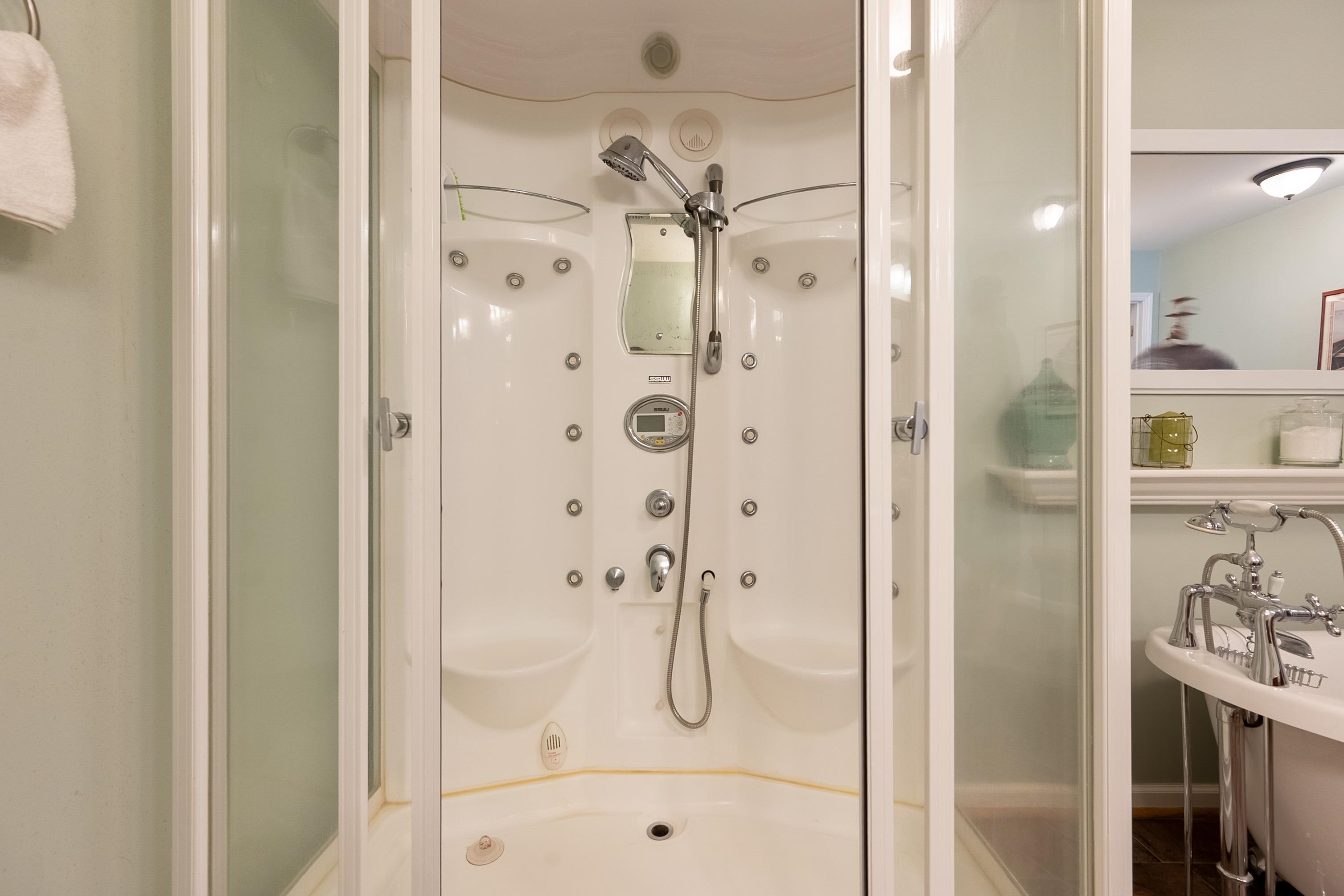 409 Whispering Pines Road Max Meadows VA 24360