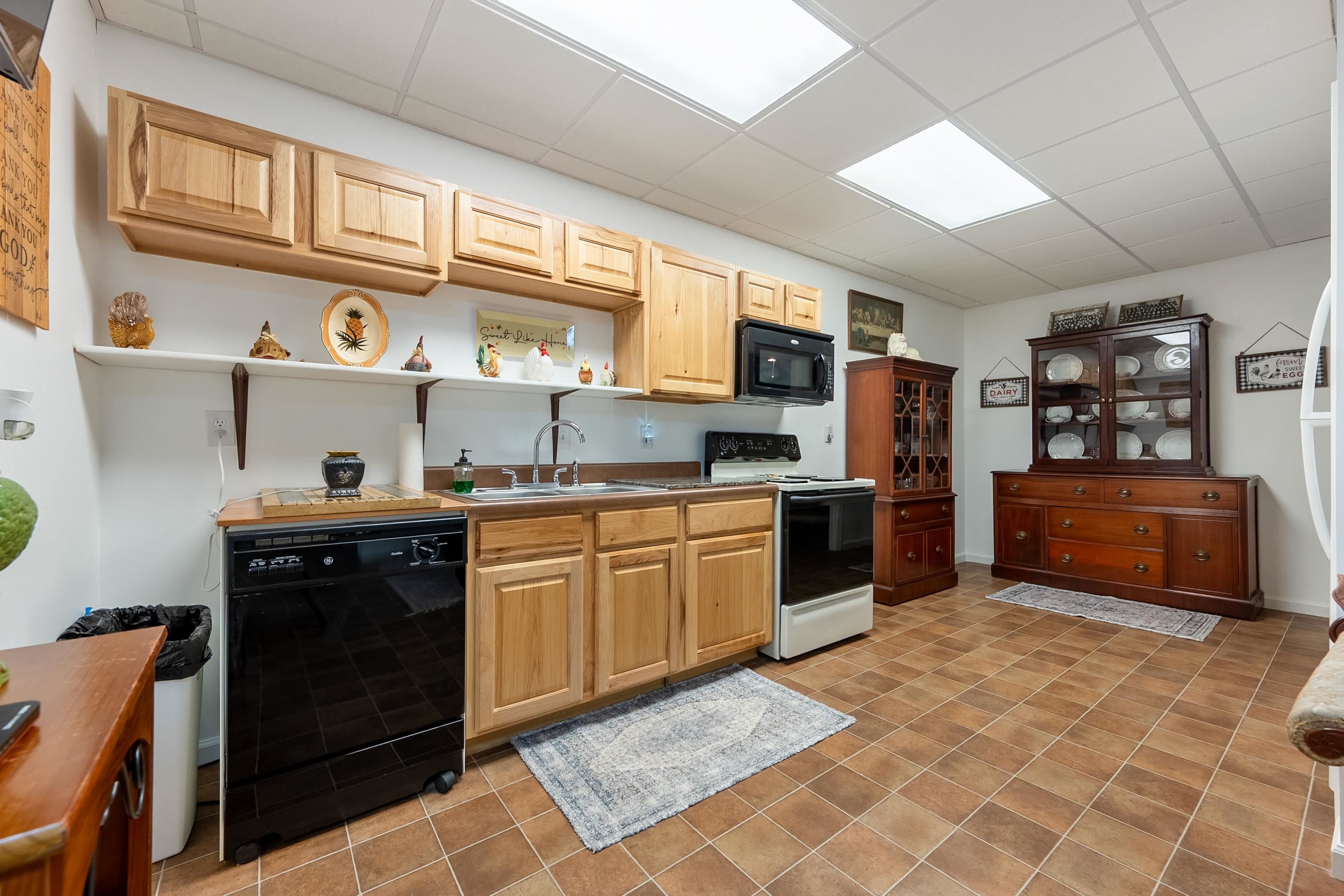 409 Whispering Pines Road Max Meadows VA 24360