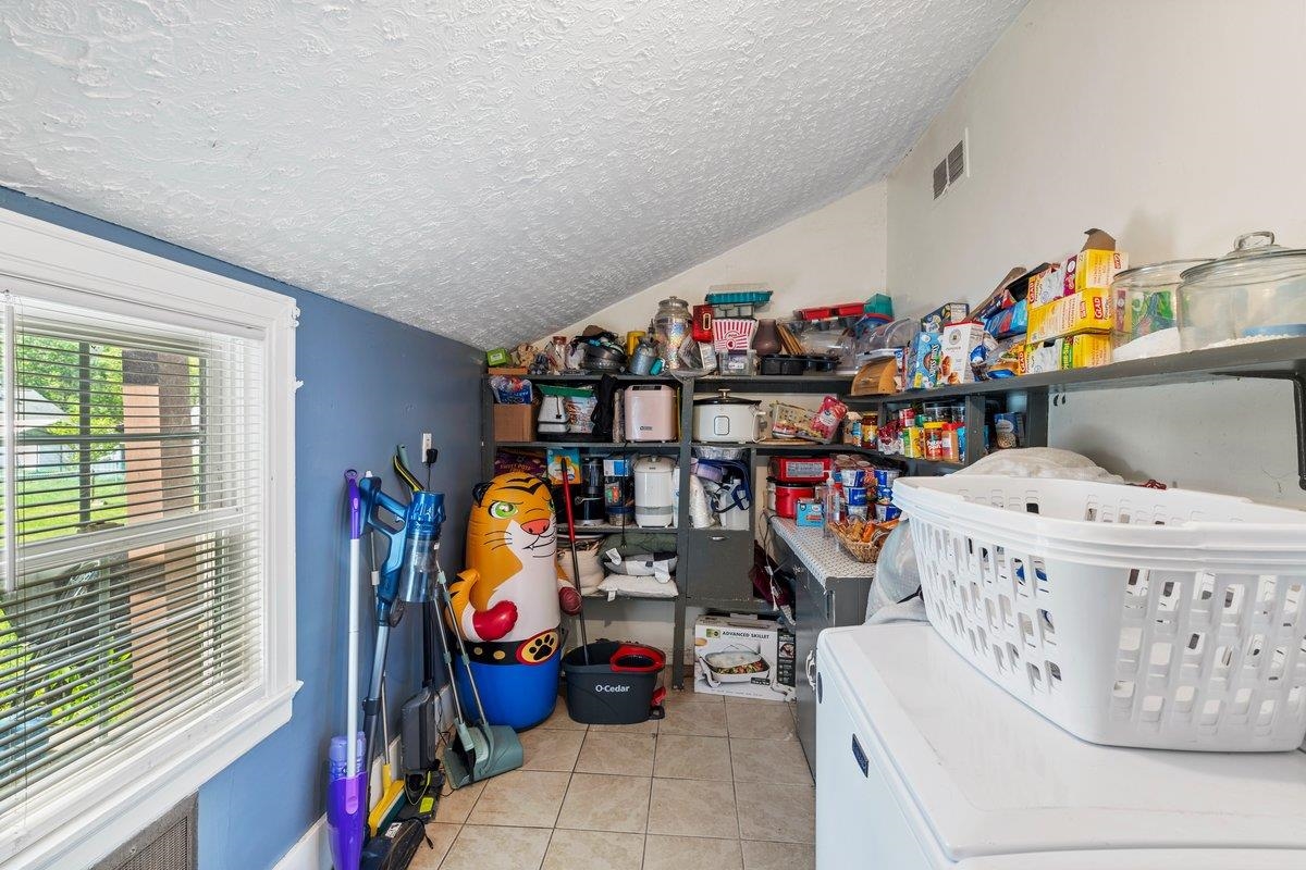 658 Mercer Road Rich Creek VA 24147