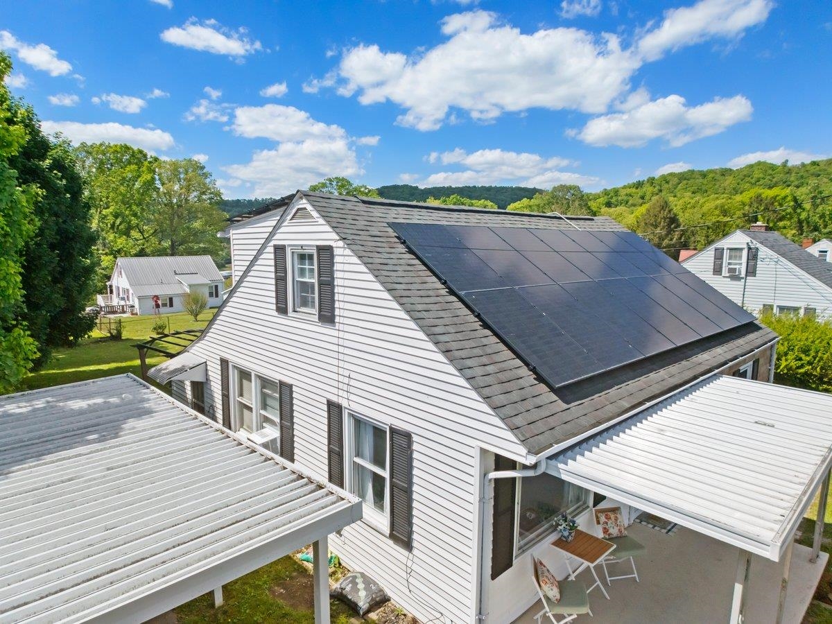 658 Mercer Road Rich Creek VA 24147