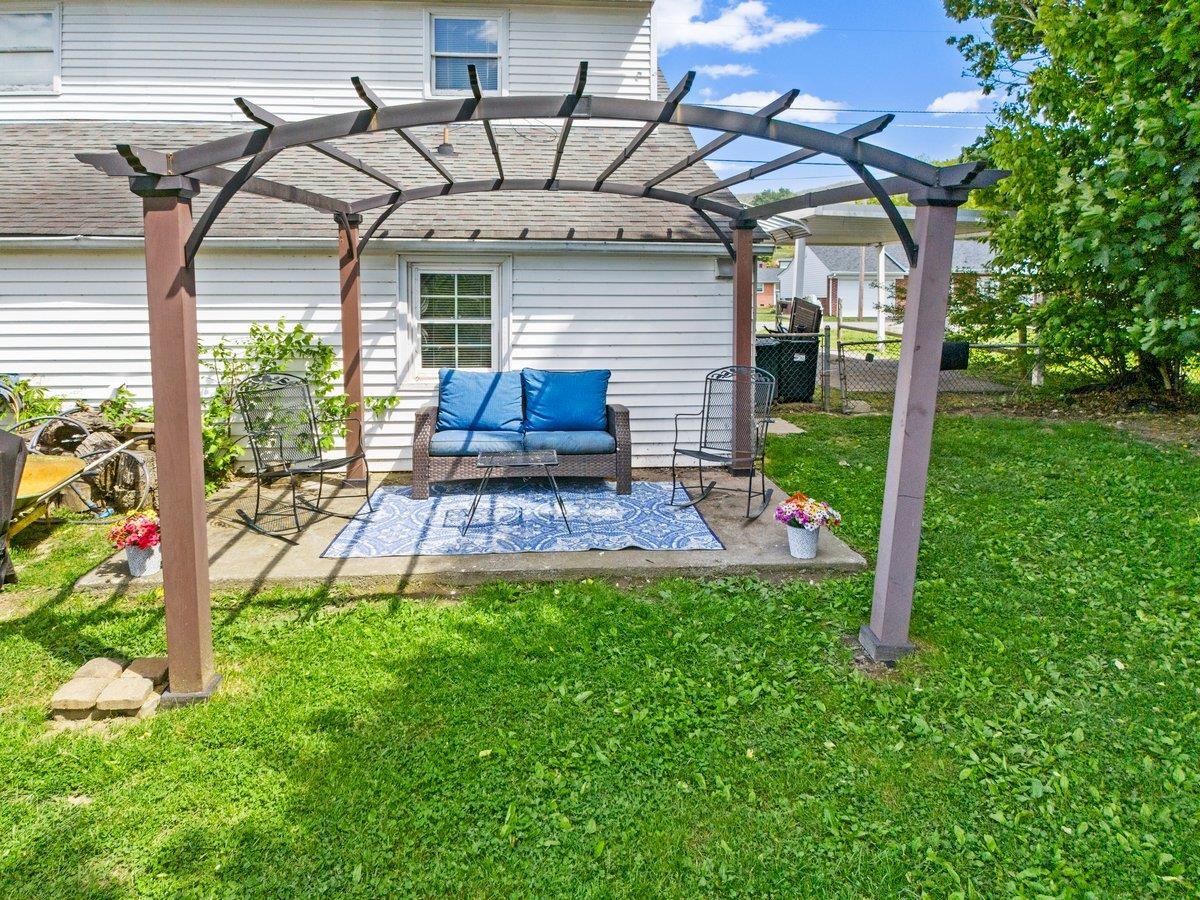 658 Mercer Road Rich Creek VA 24147