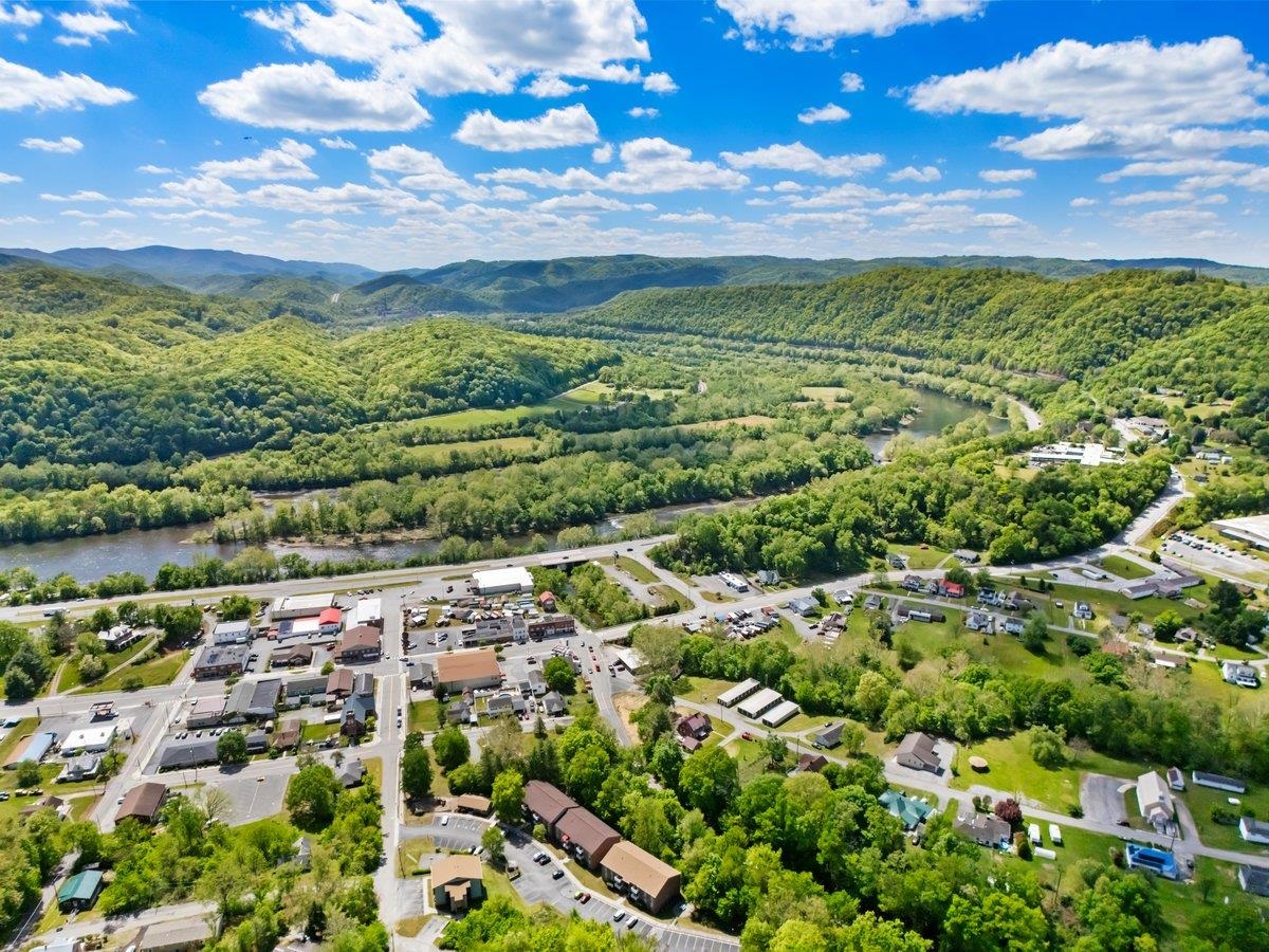 658 Mercer Road Rich Creek VA 24147