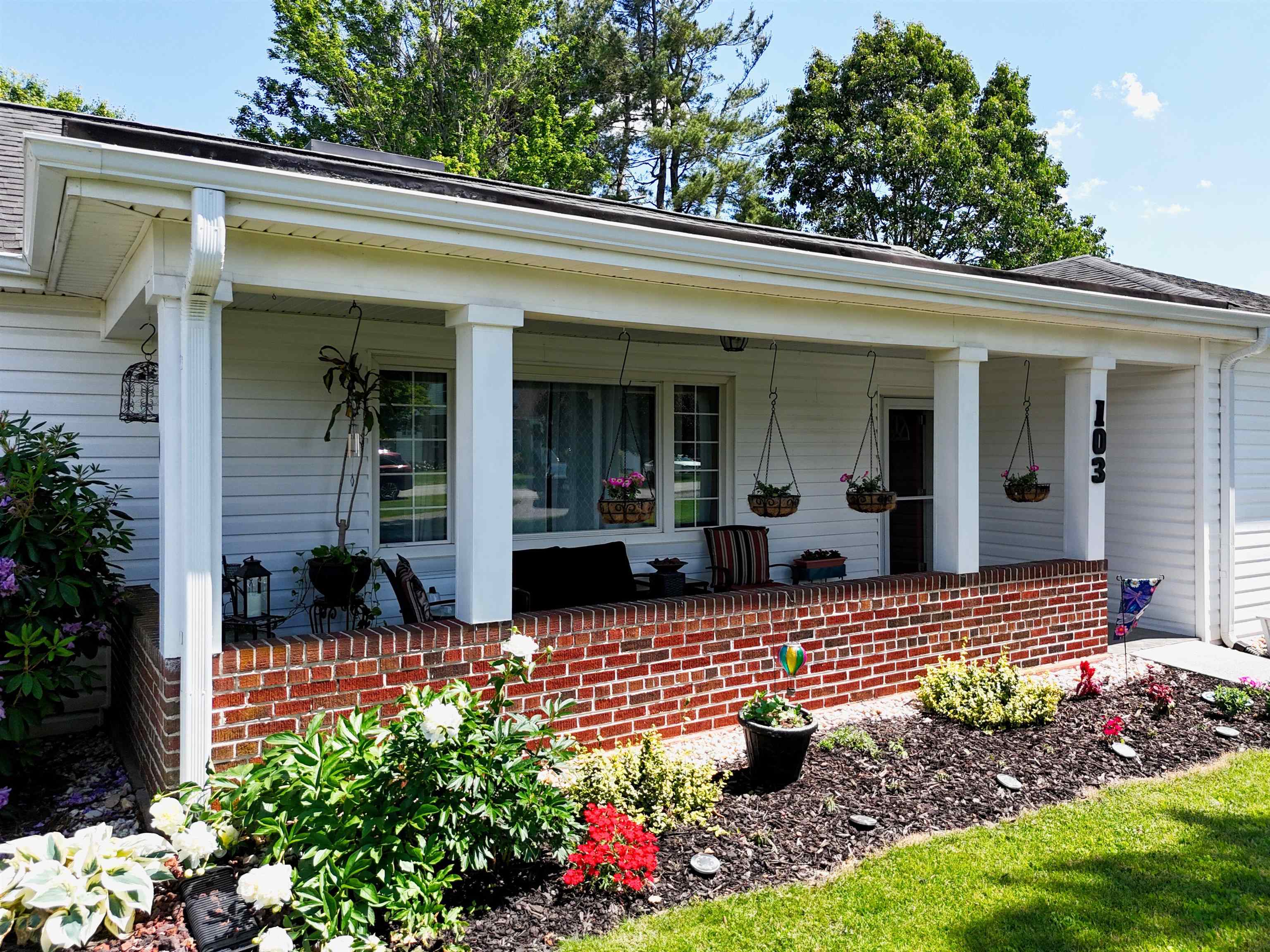 103 Ellett Drive SE Christiansburg VA 24073