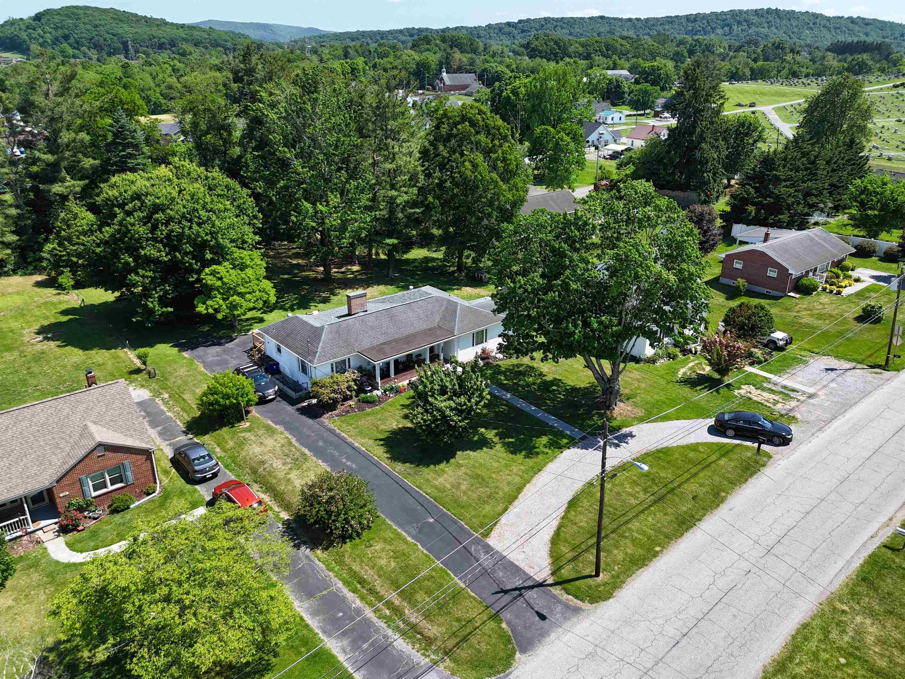 103 Ellett Drive SE Christiansburg VA 24073
