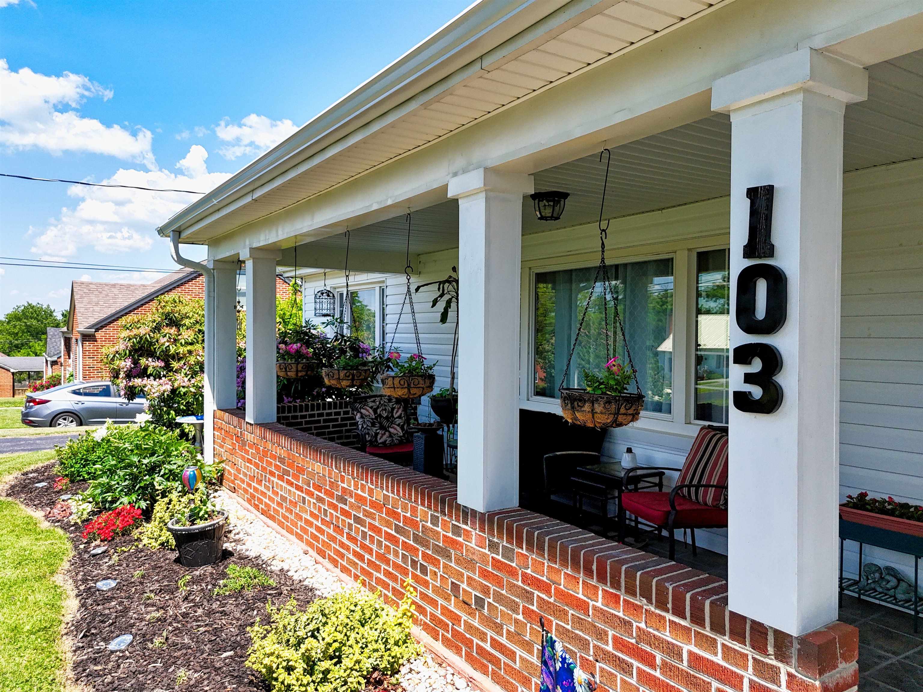 103 Ellett Drive SE Christiansburg VA 24073