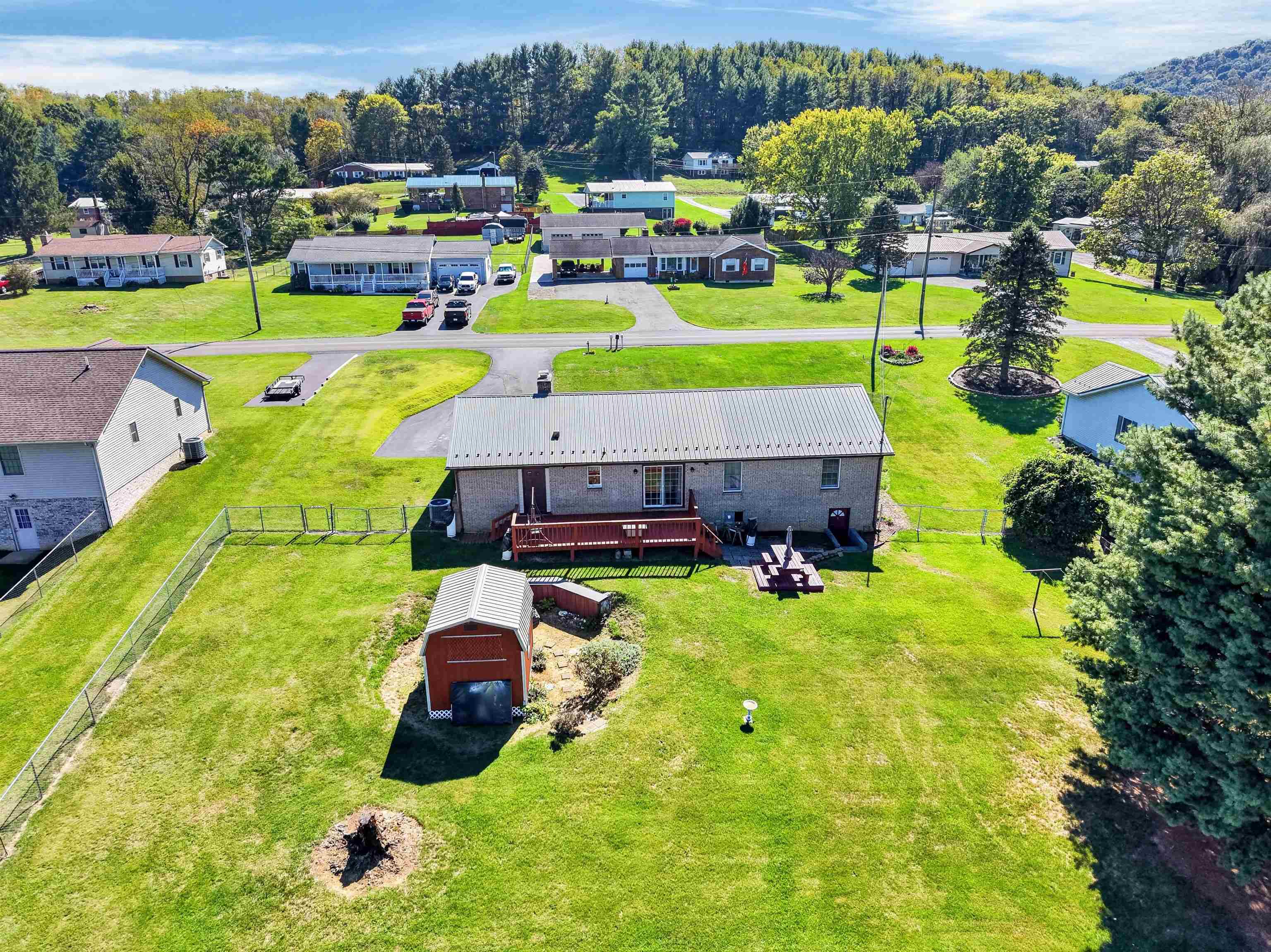 192 Whispering Pines Drive Max Meadows VA 24360