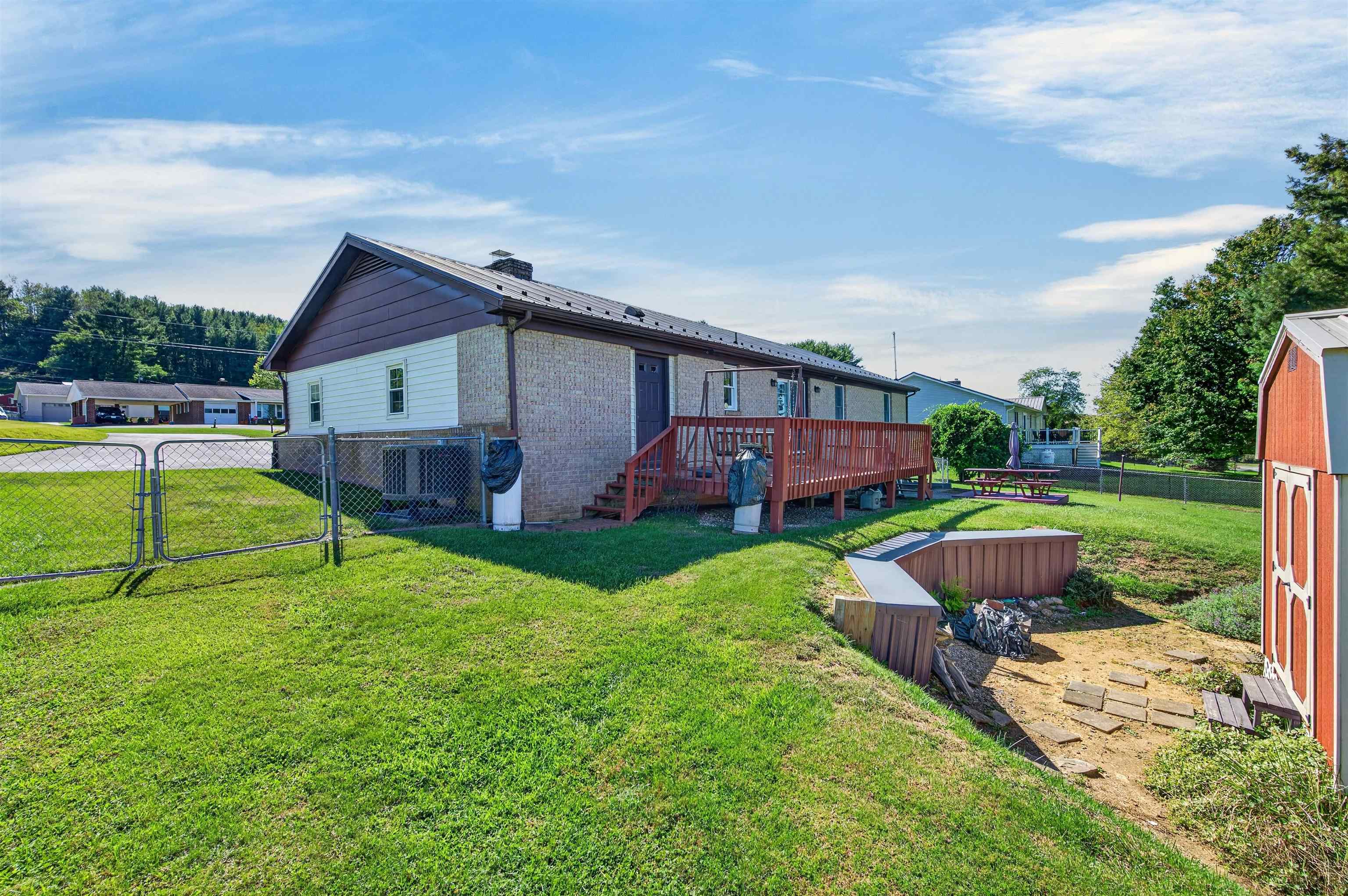 192 Whispering Pines Drive Max Meadows VA 24360