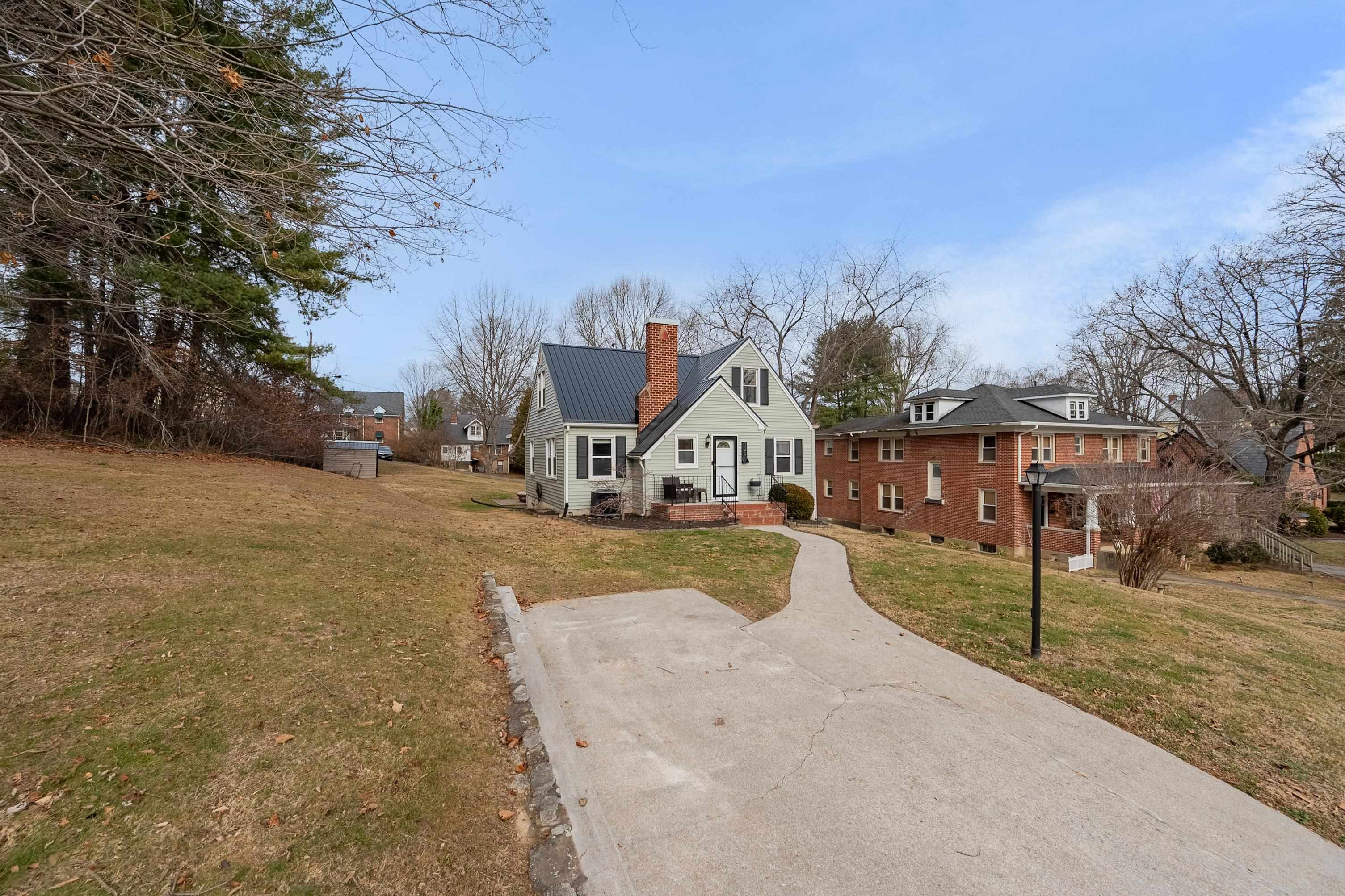 120 Tenth Street NW Pulaski VA 24301