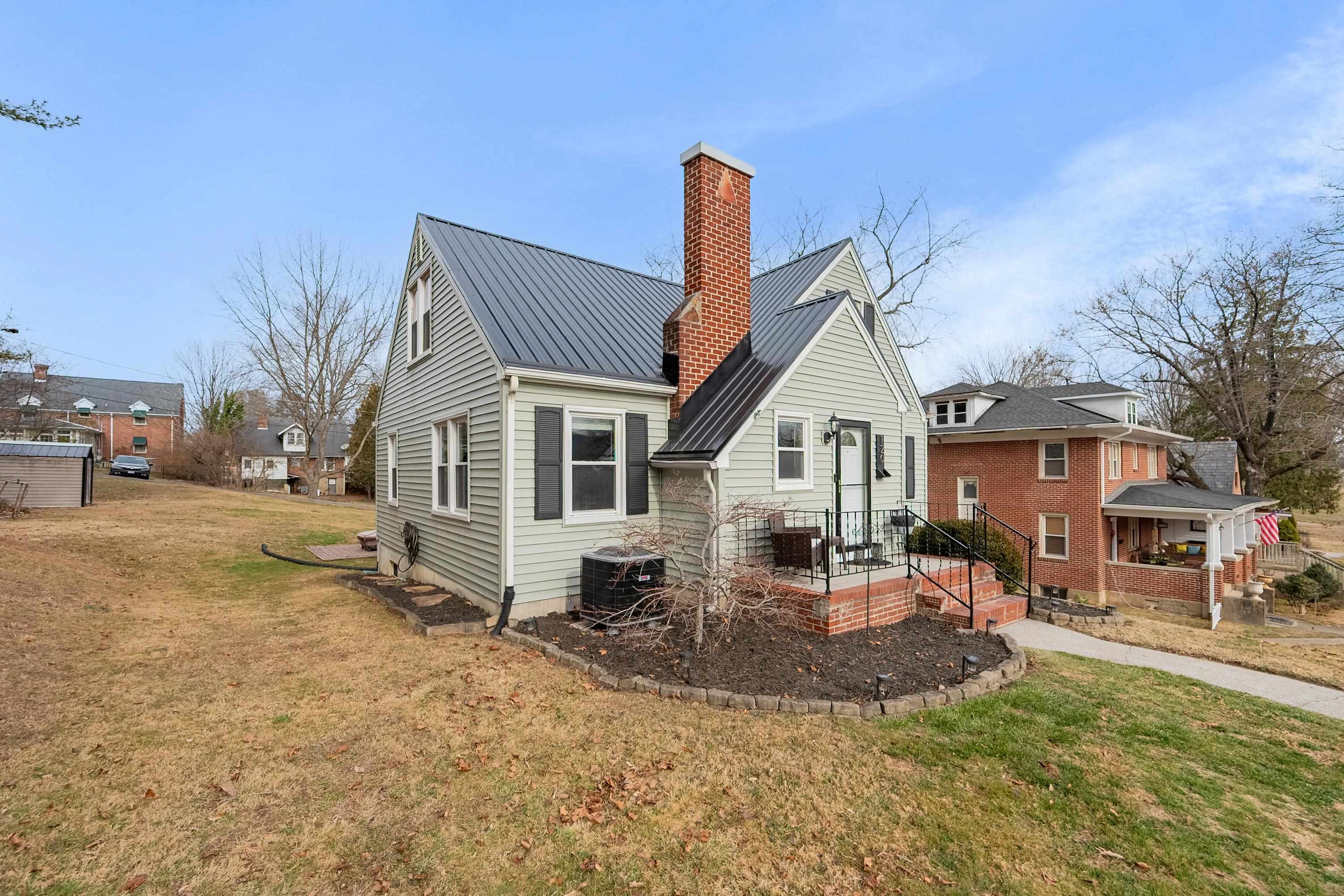 120 Tenth Street NW Pulaski VA 24301