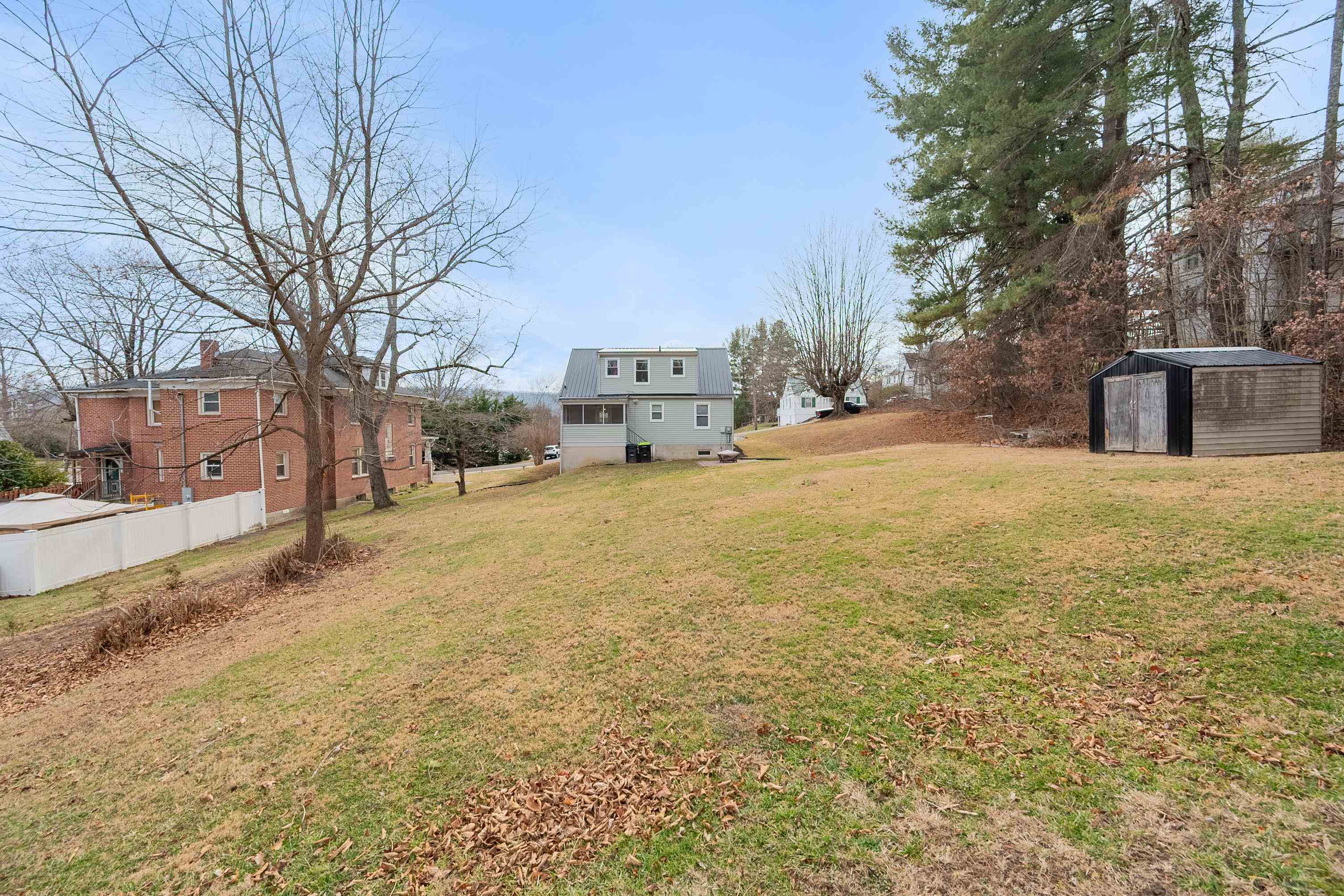 120 Tenth Street NW Pulaski VA 24301