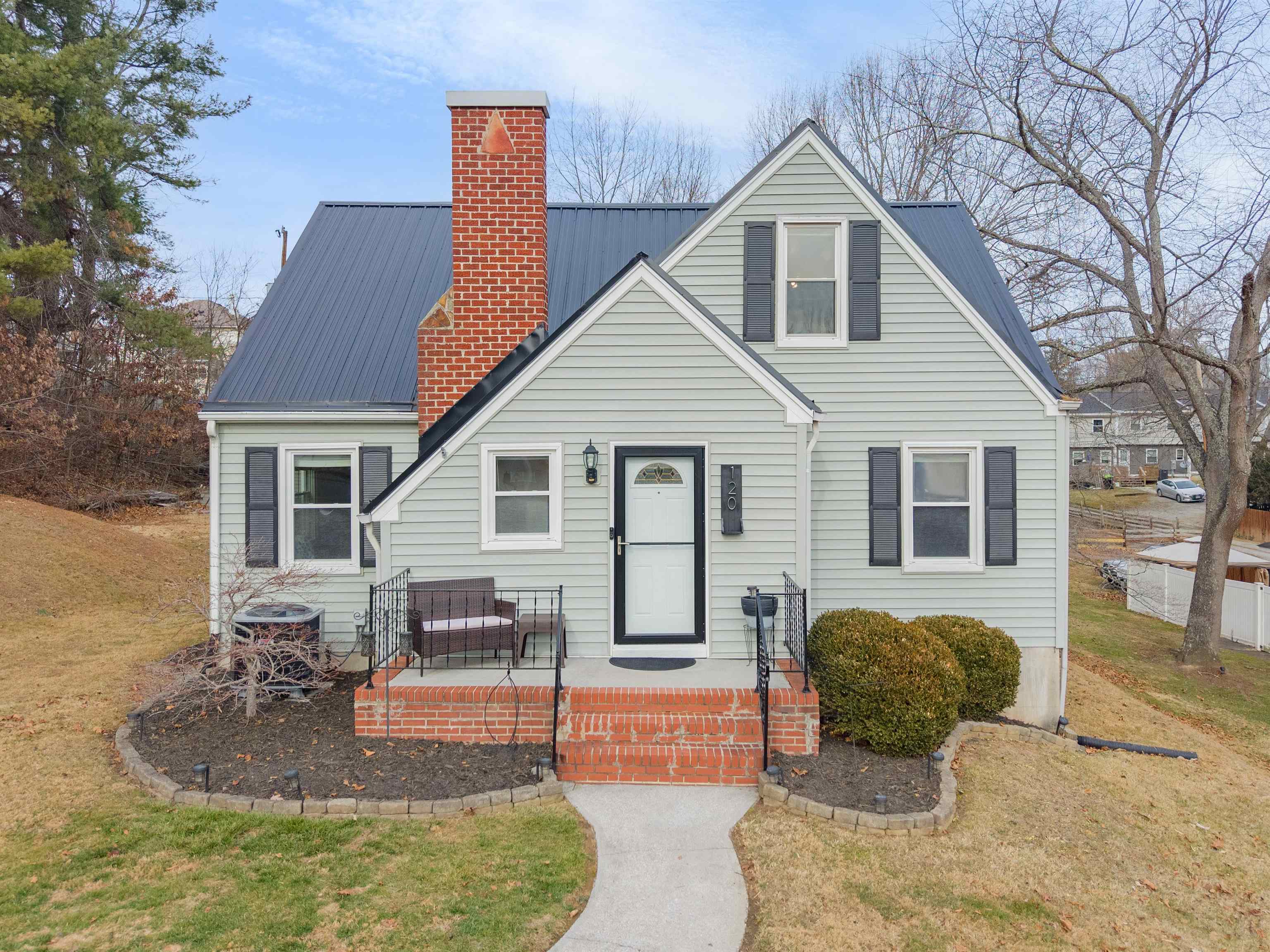 120 Tenth Street NW Pulaski VA 24301