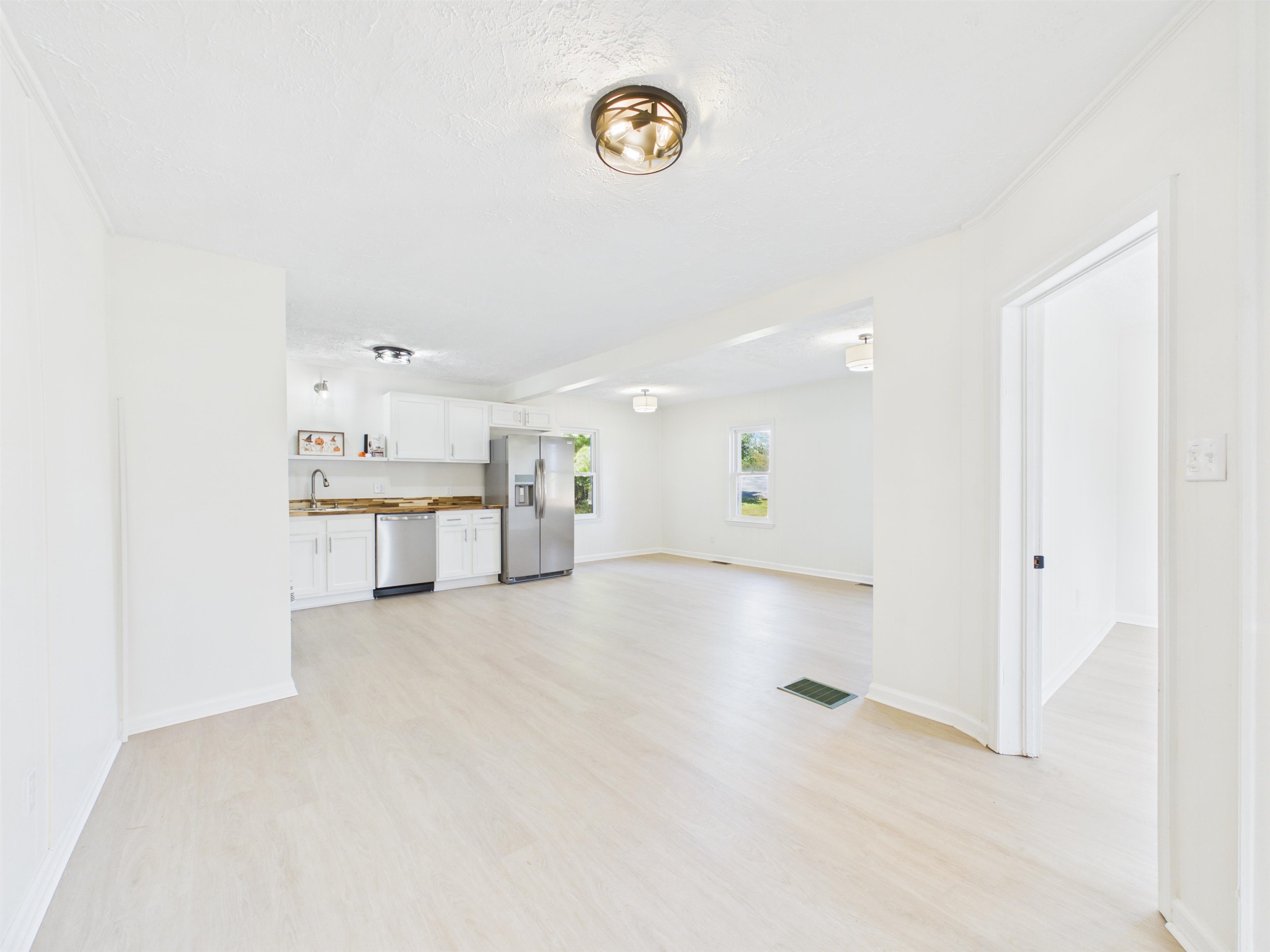 7332 Manns Drive Fairlawn VA 24141