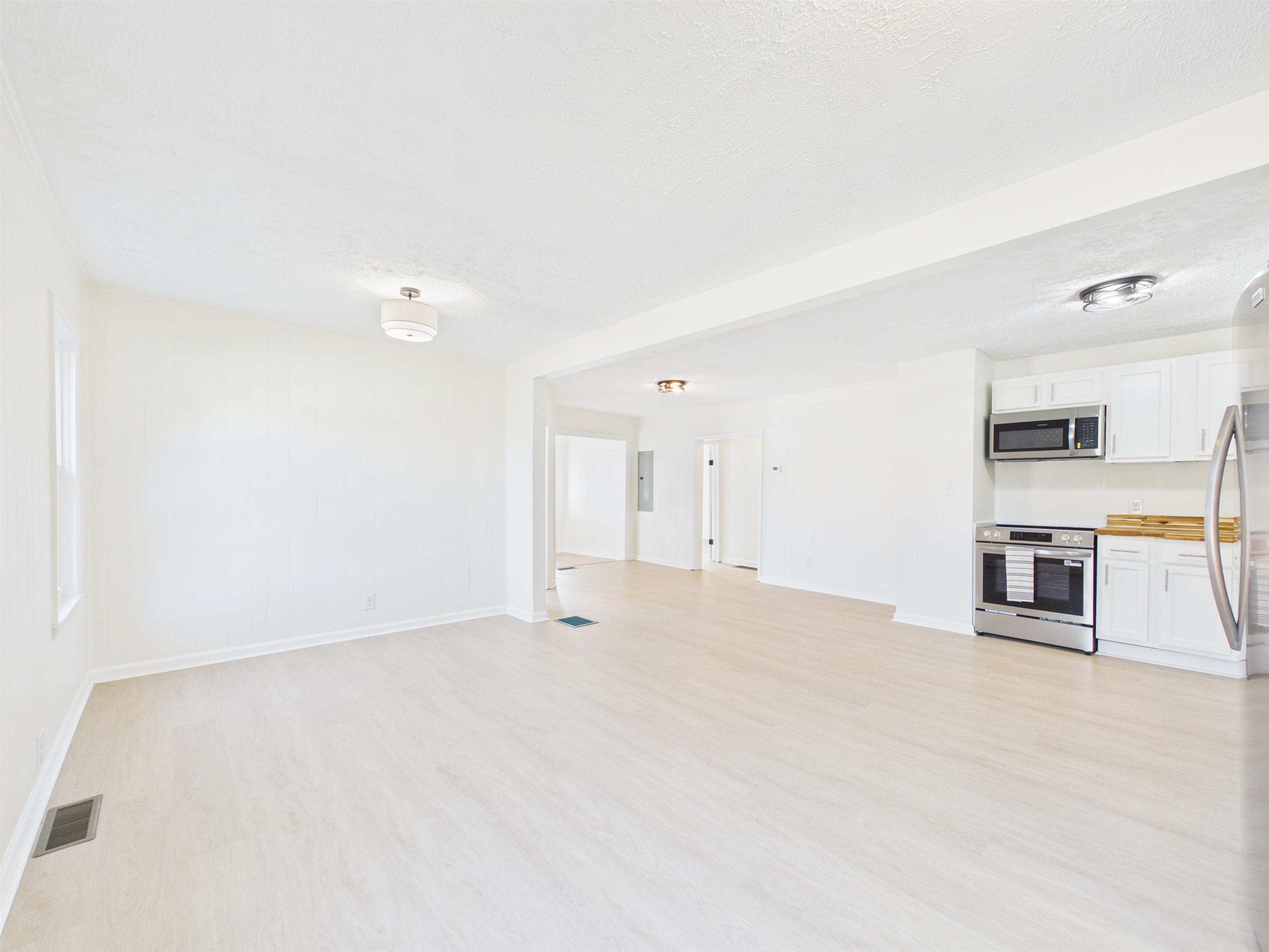 7332 Manns Drive Fairlawn VA 24141