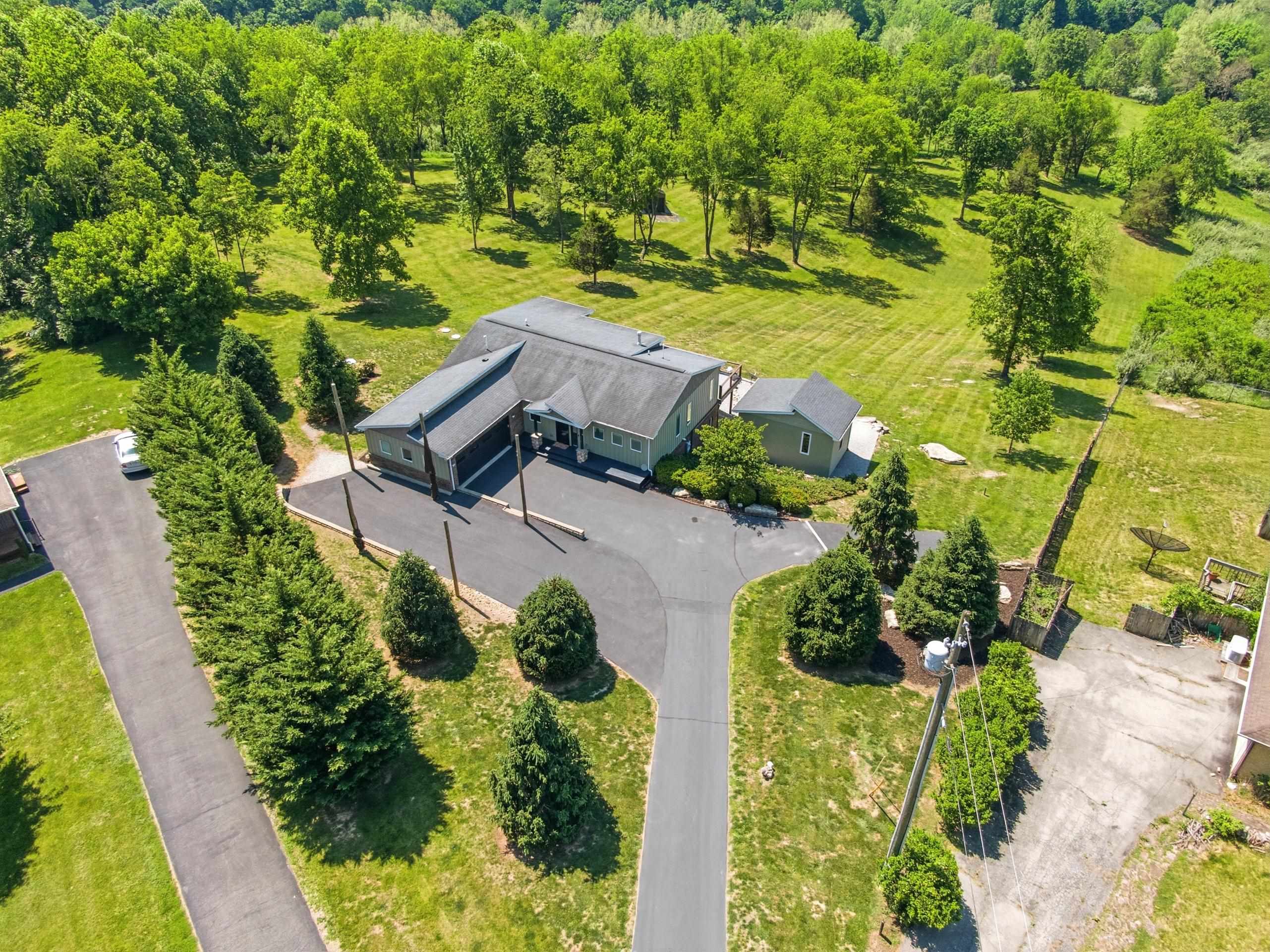 610 Wisteria Drive Radford VA 24141