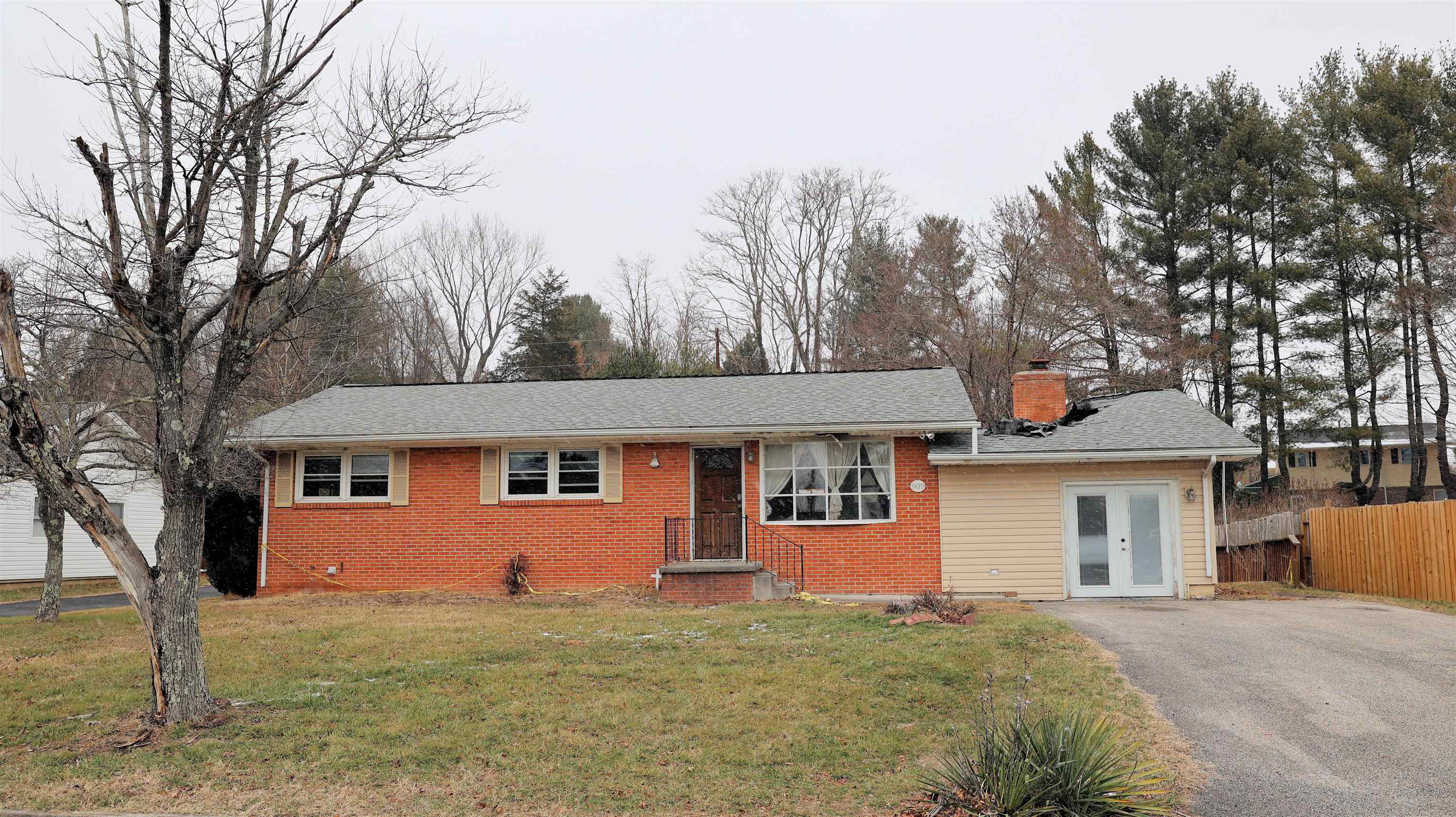 909 Custis Street Radford VA 24141