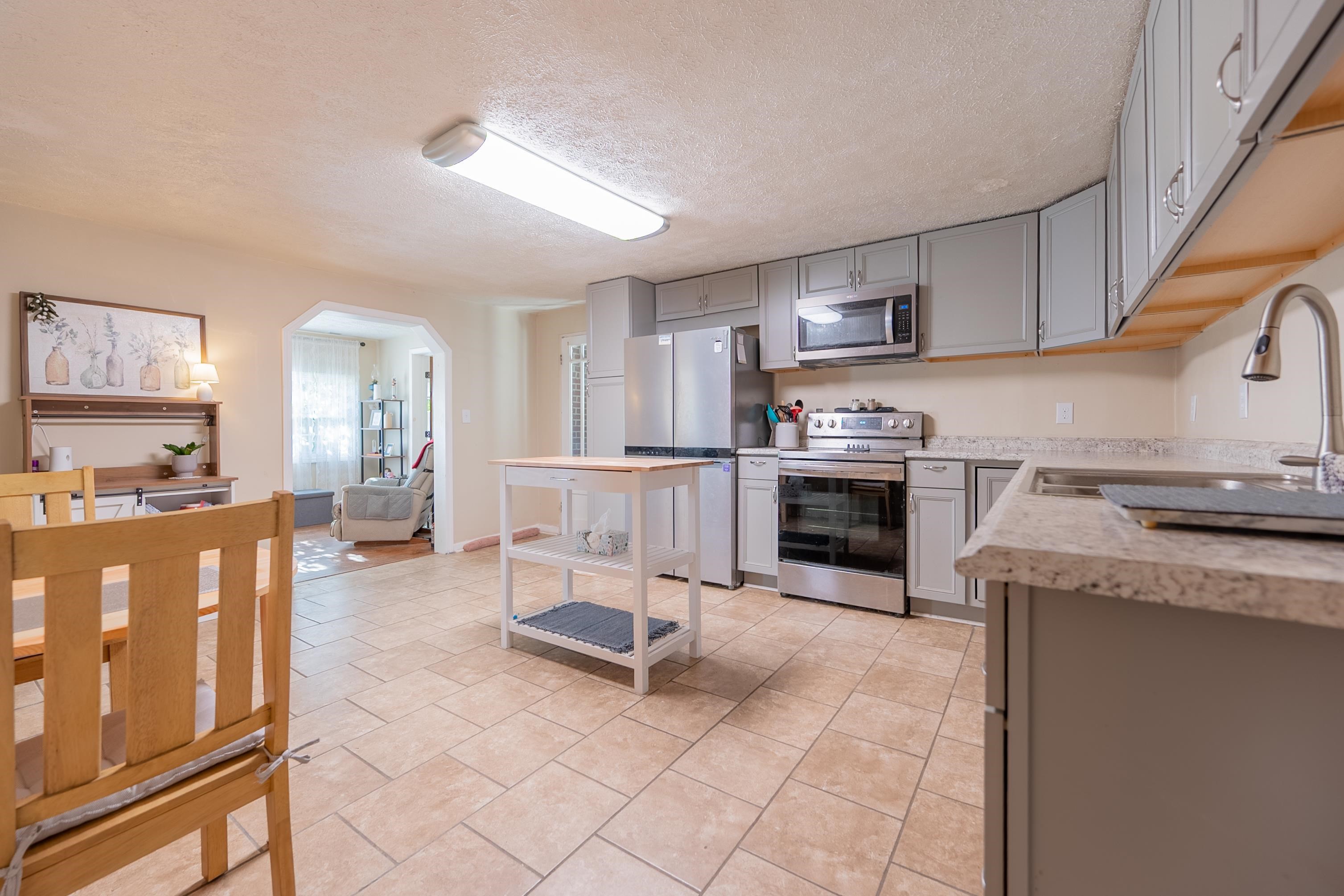 1001 Forest Hill Drive Pulaski VA 24301