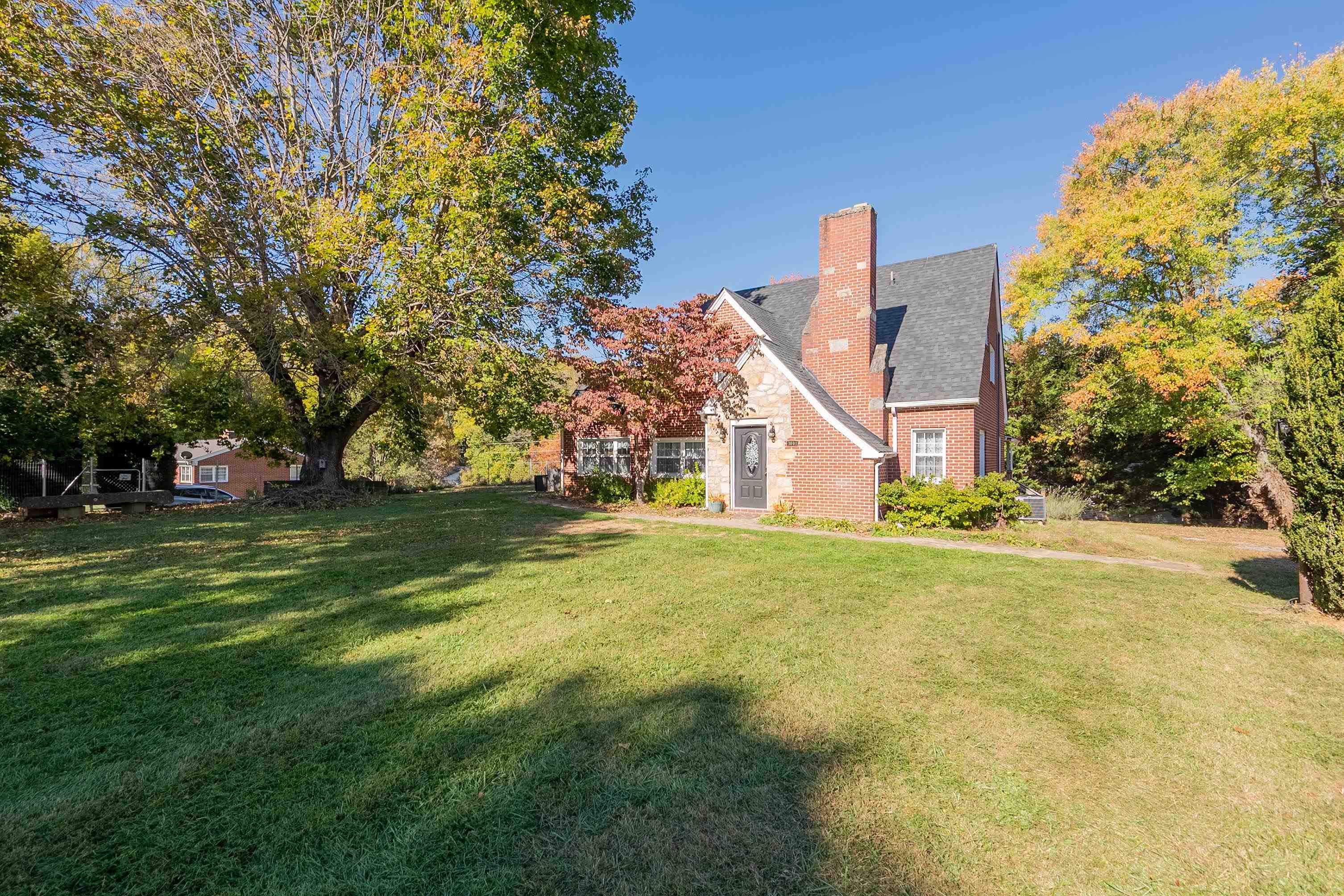 1001 Forest Hill Drive Pulaski VA 24301