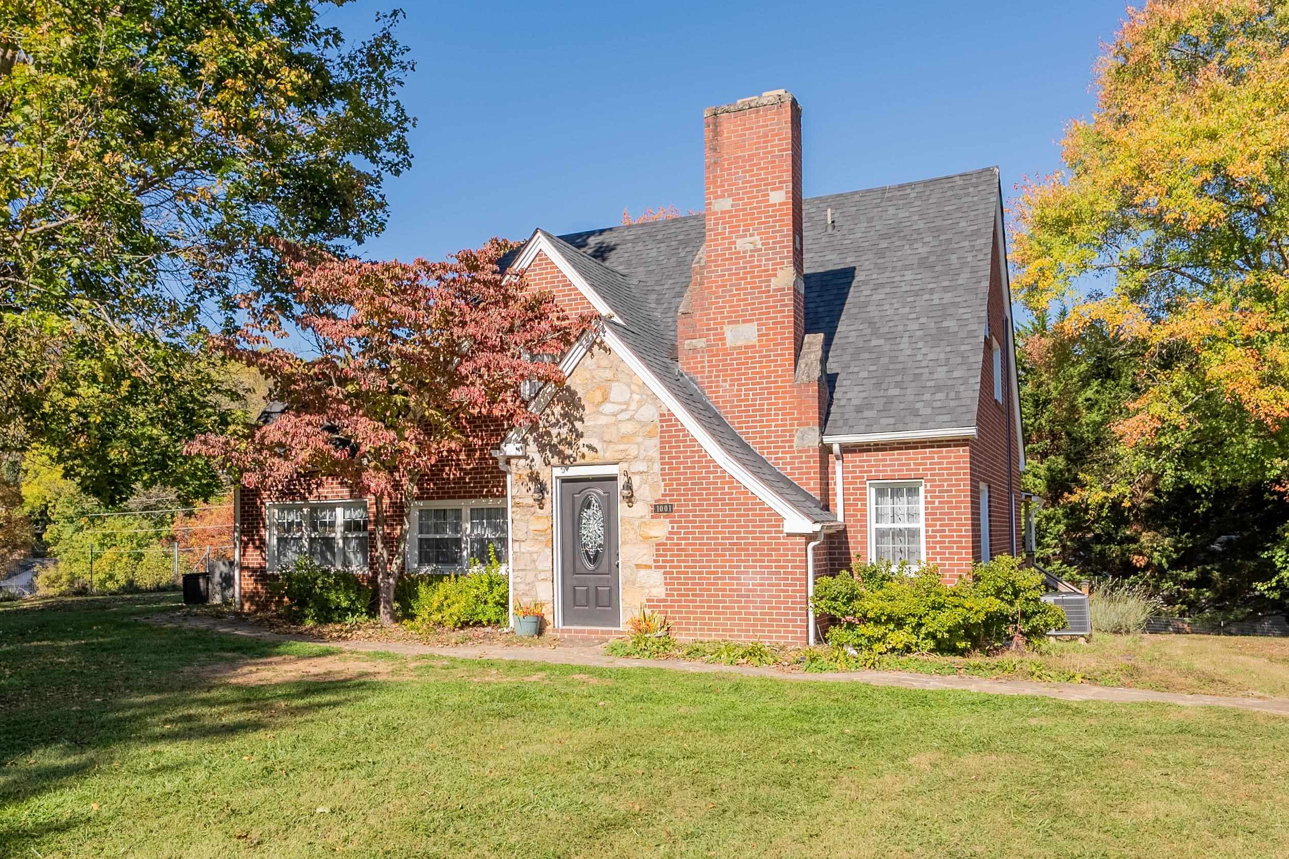 1001 Forest Hill Drive Pulaski VA 24301